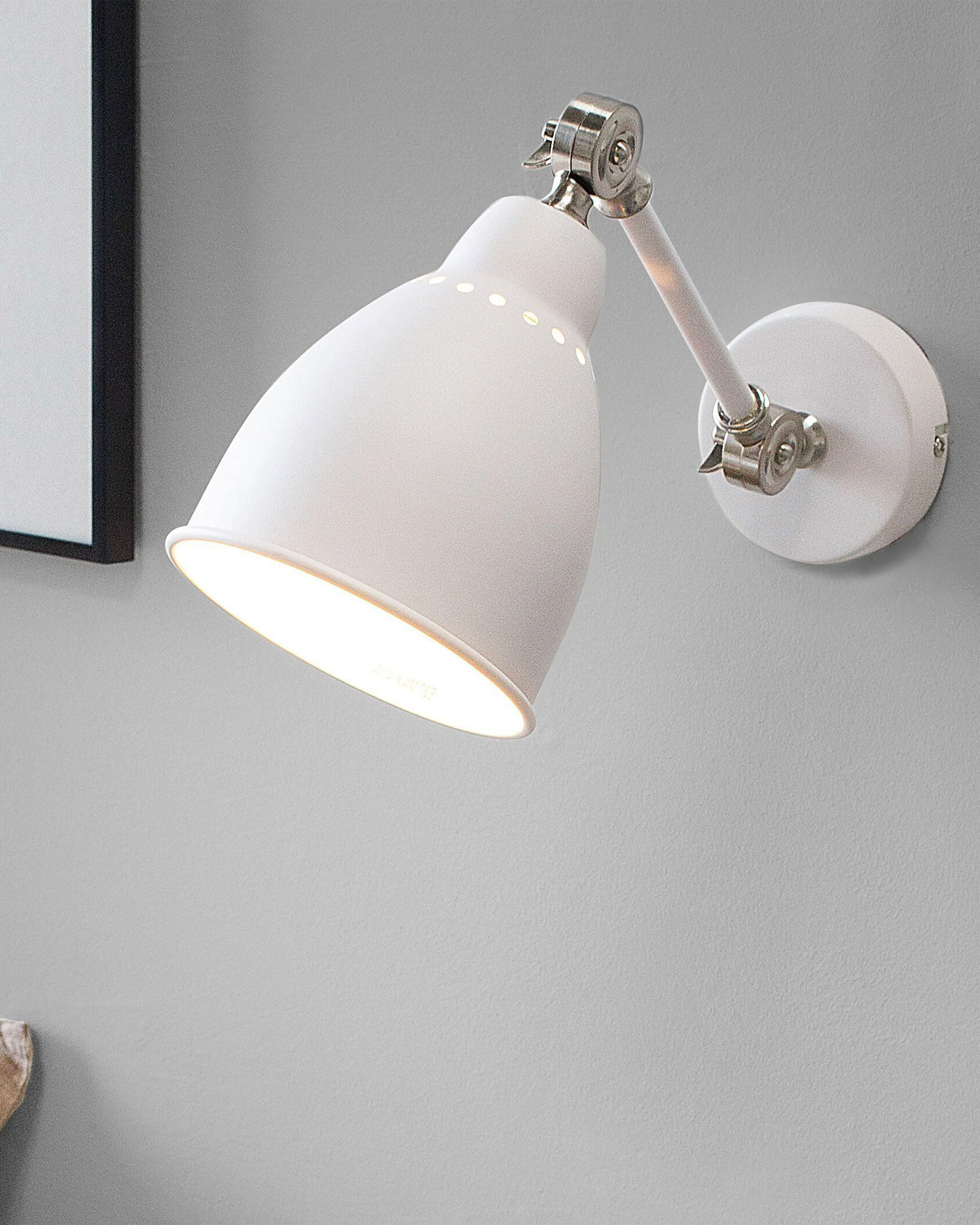 Set of 2 Wall Lamps MISSISSIPPI Adjustable Metal White