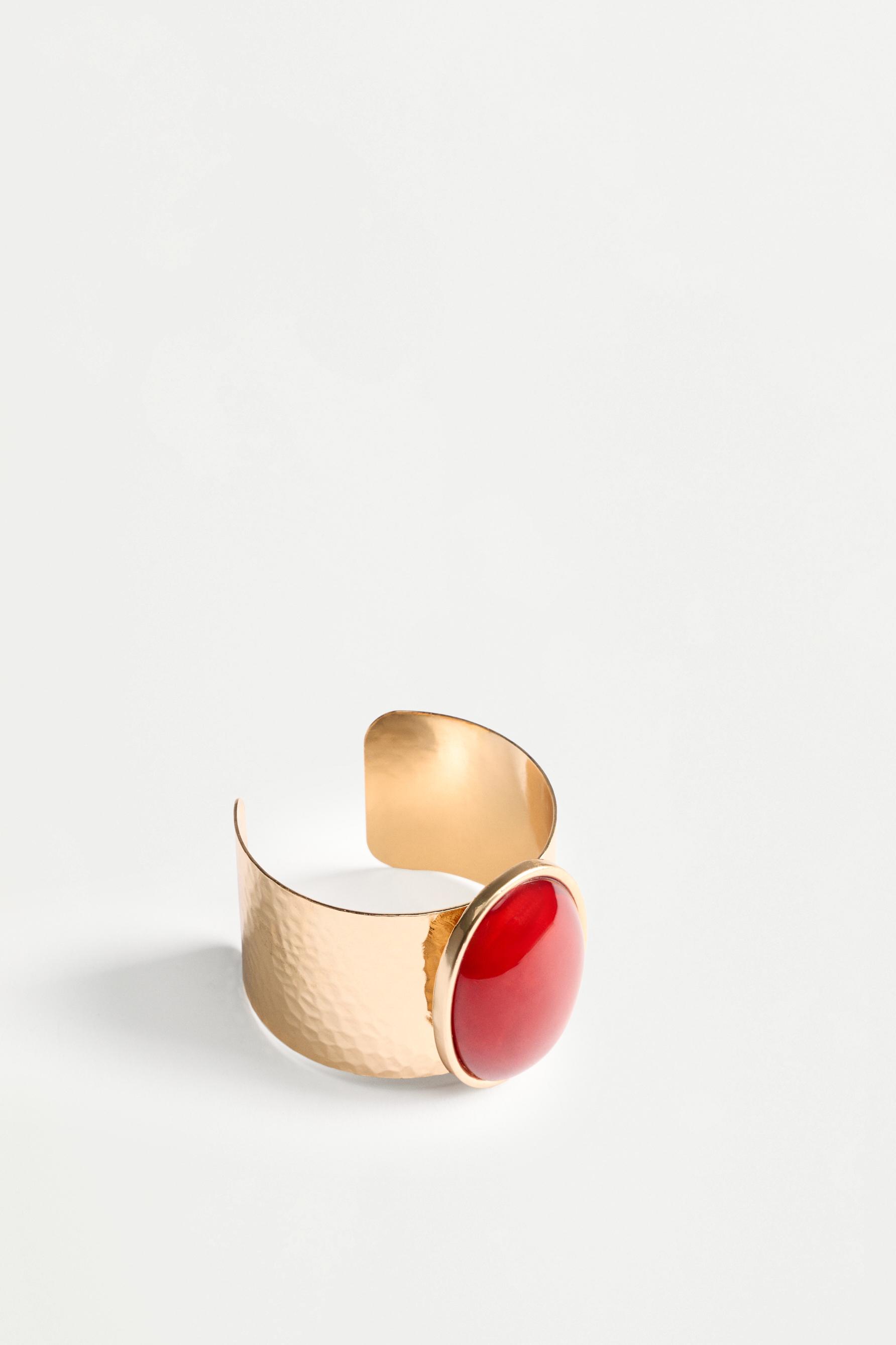 Pulsera ancha con piedra