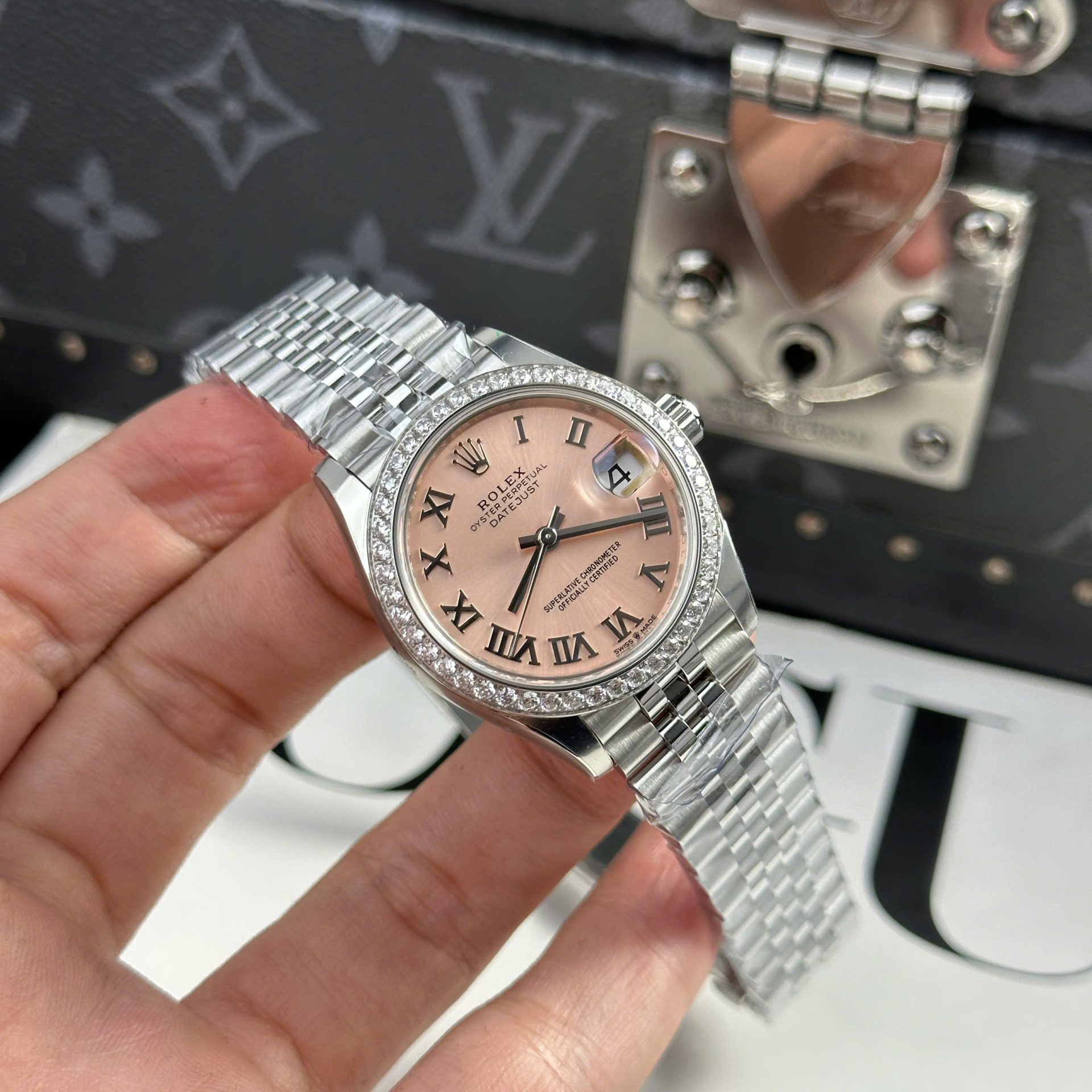 Rolex Datejust 316L Steel Pink Roman Dial Bezel Diamonds 31mm Jub THBF Replica