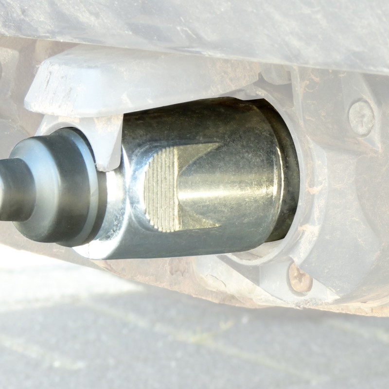 Fiche en métal pour remorque 7 pôles 12 V