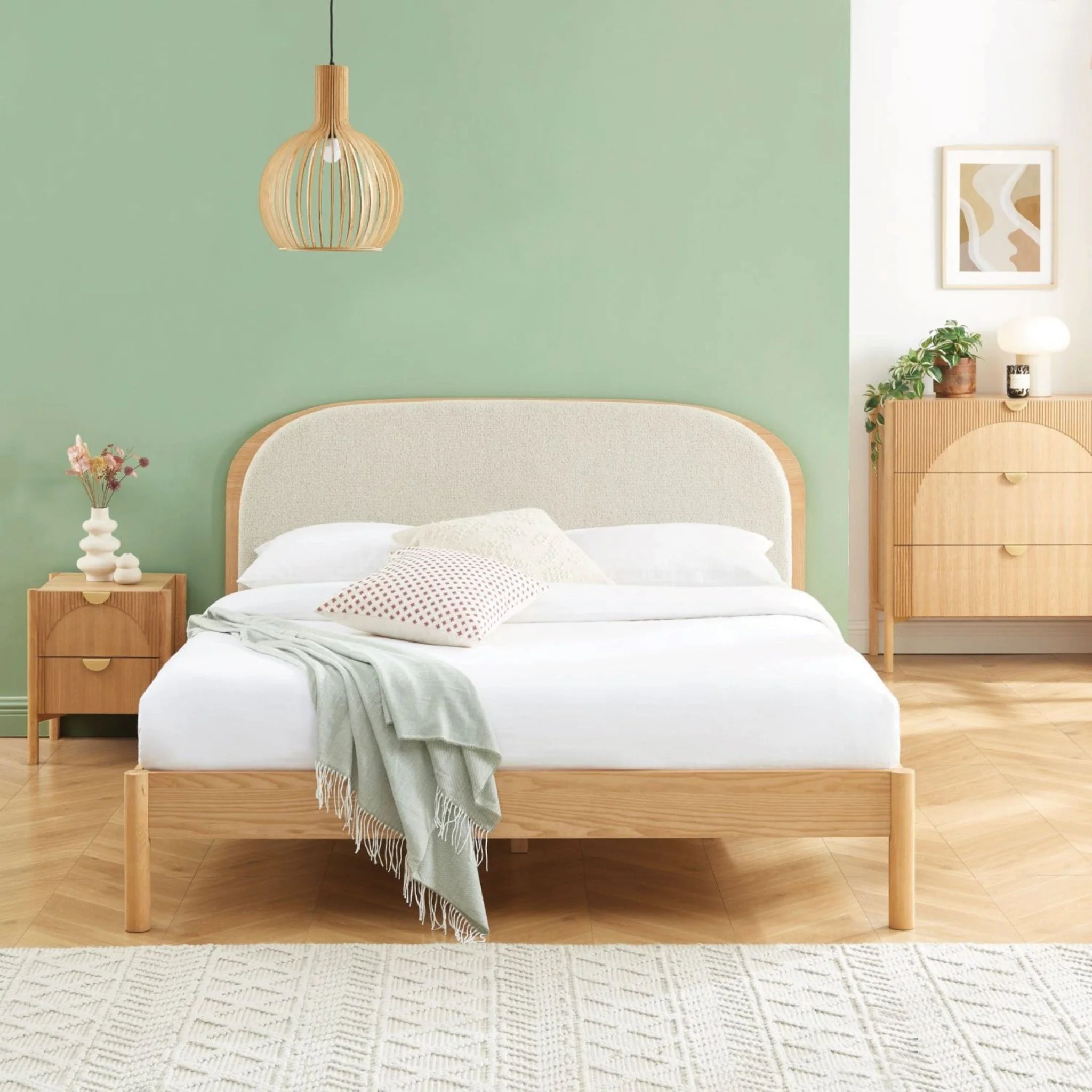 Cama com Cabeceira Estofada TUNES