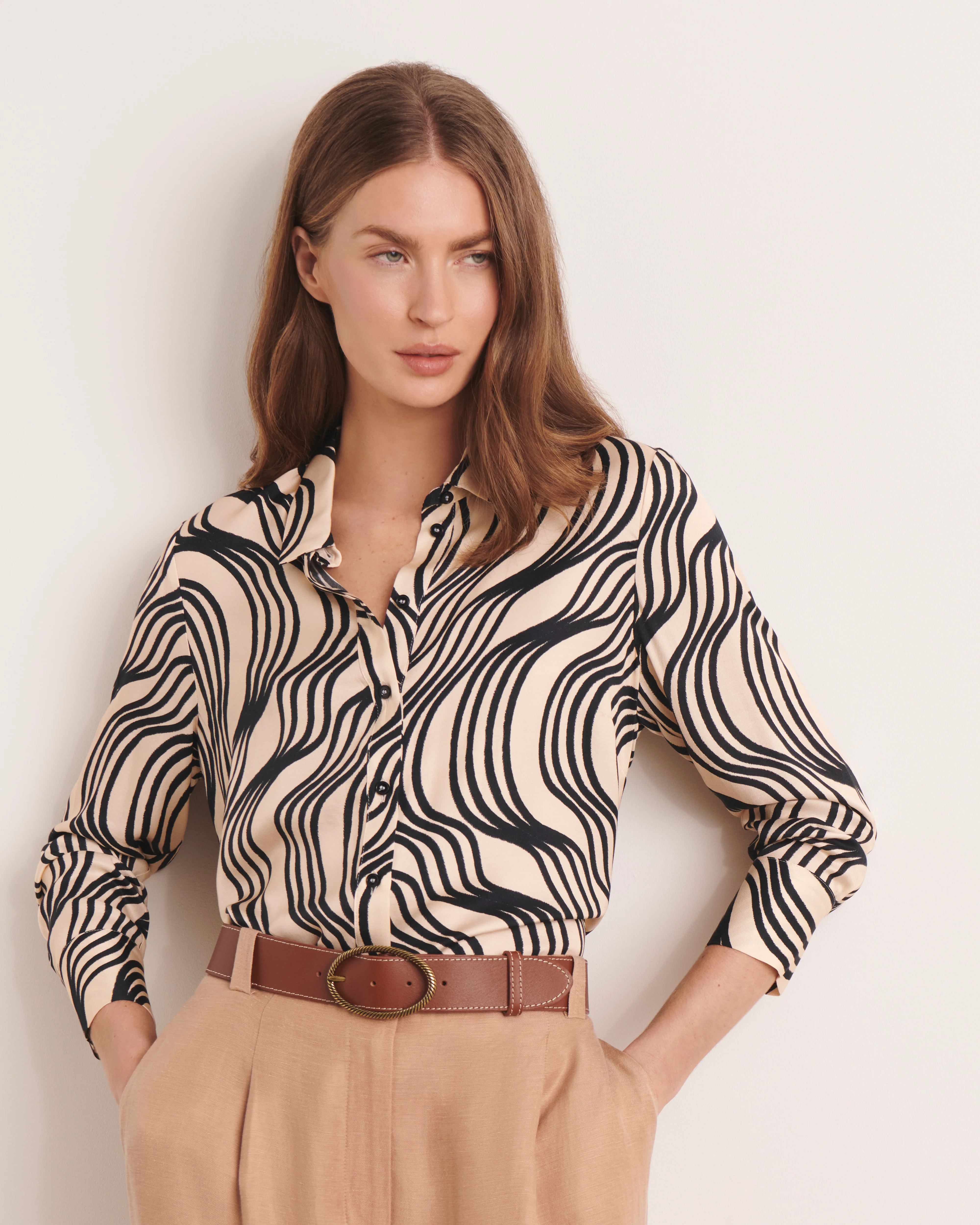 Chemise noire imprimée CAPRON13/13111/670