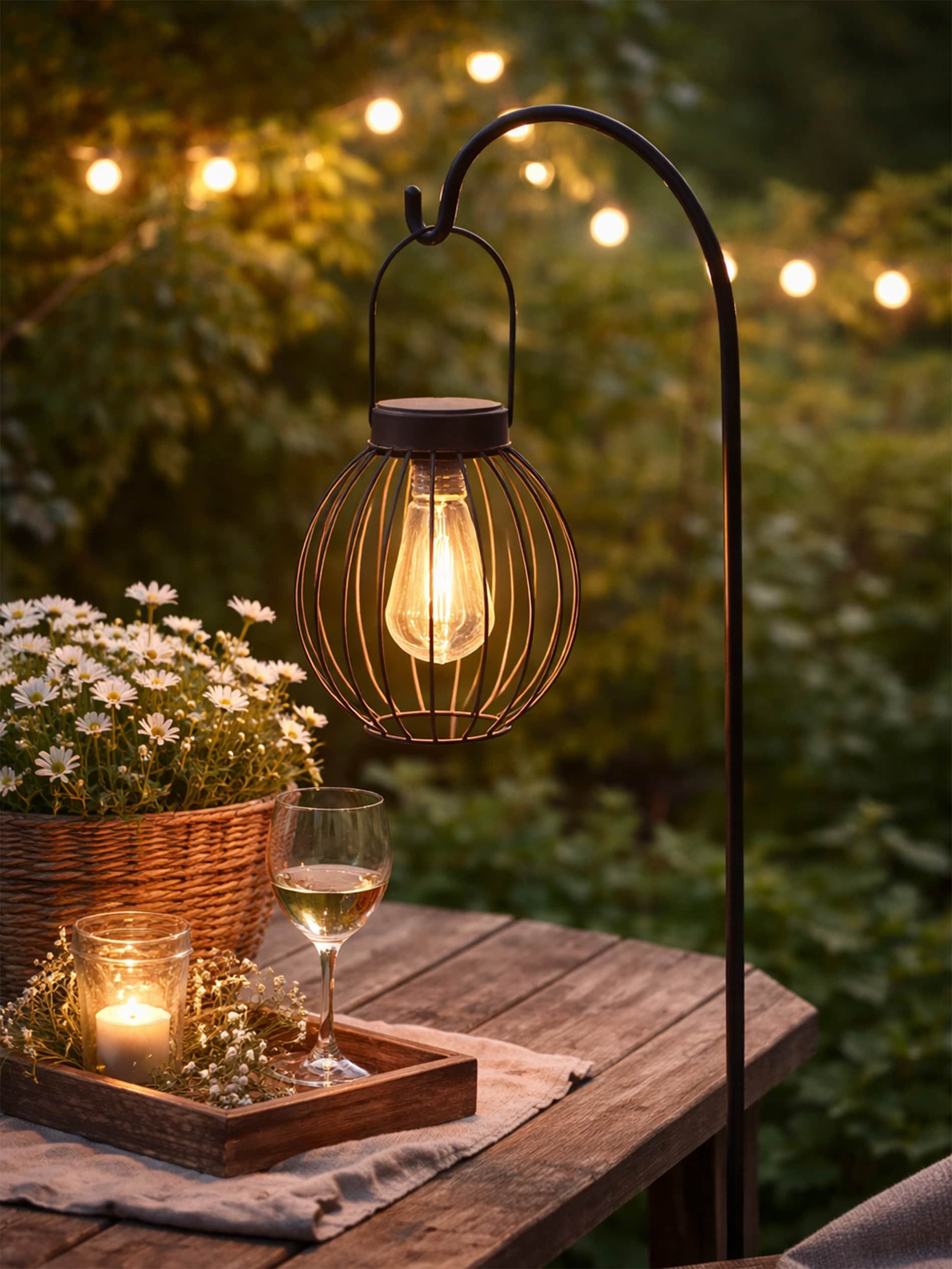 Zawieszany lampion solarny LED
