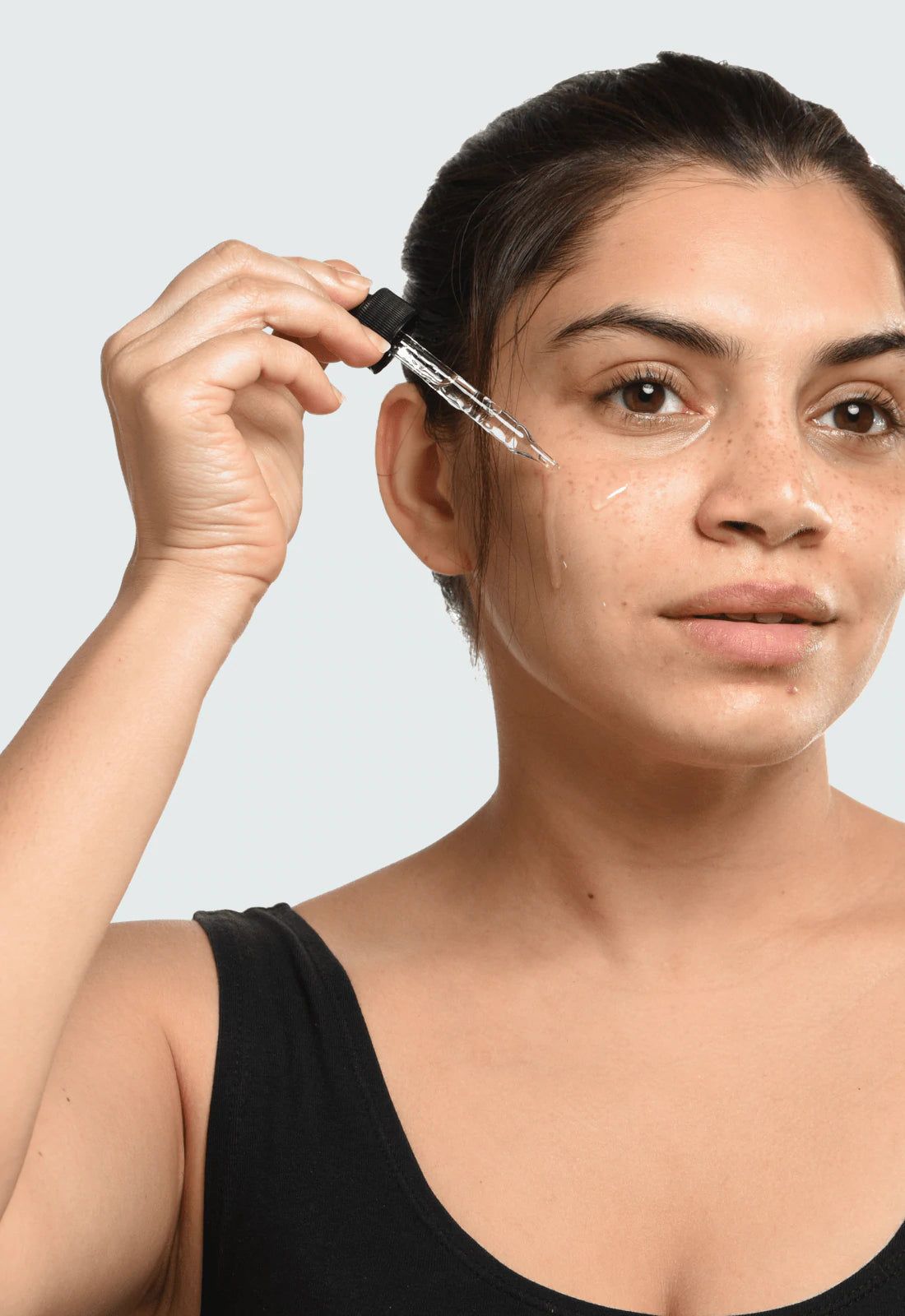 Minimalist Hyaluronic   PGA 02% Face Serum