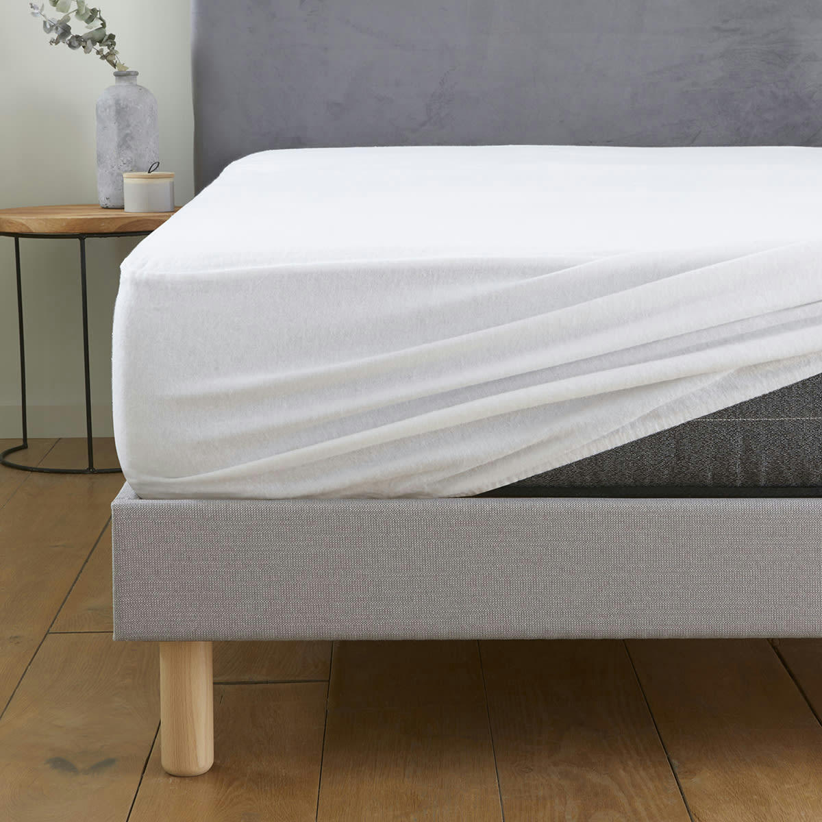 - Protège-matelas Pro ABSORBANT - S'adapte aux matelas épais 160x200 cm