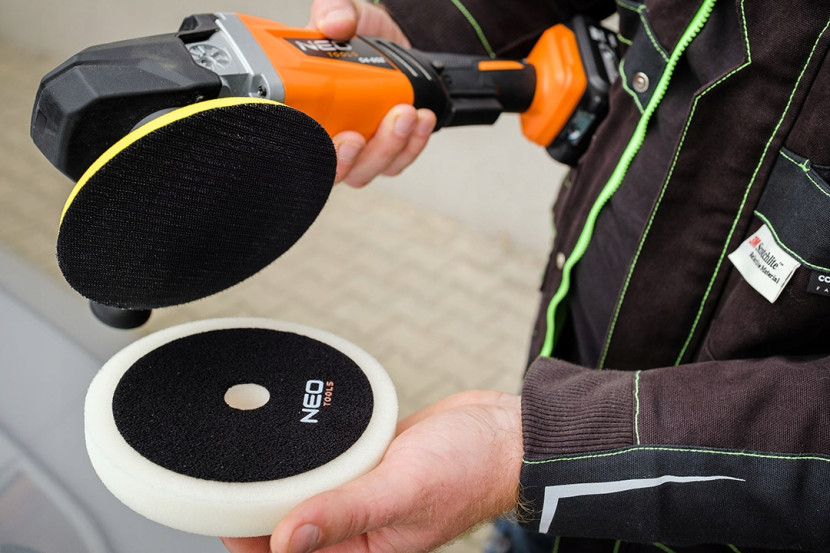 Pad polerski na rzep 150 x 150mm x 25mm, gąbka ścierna NEO