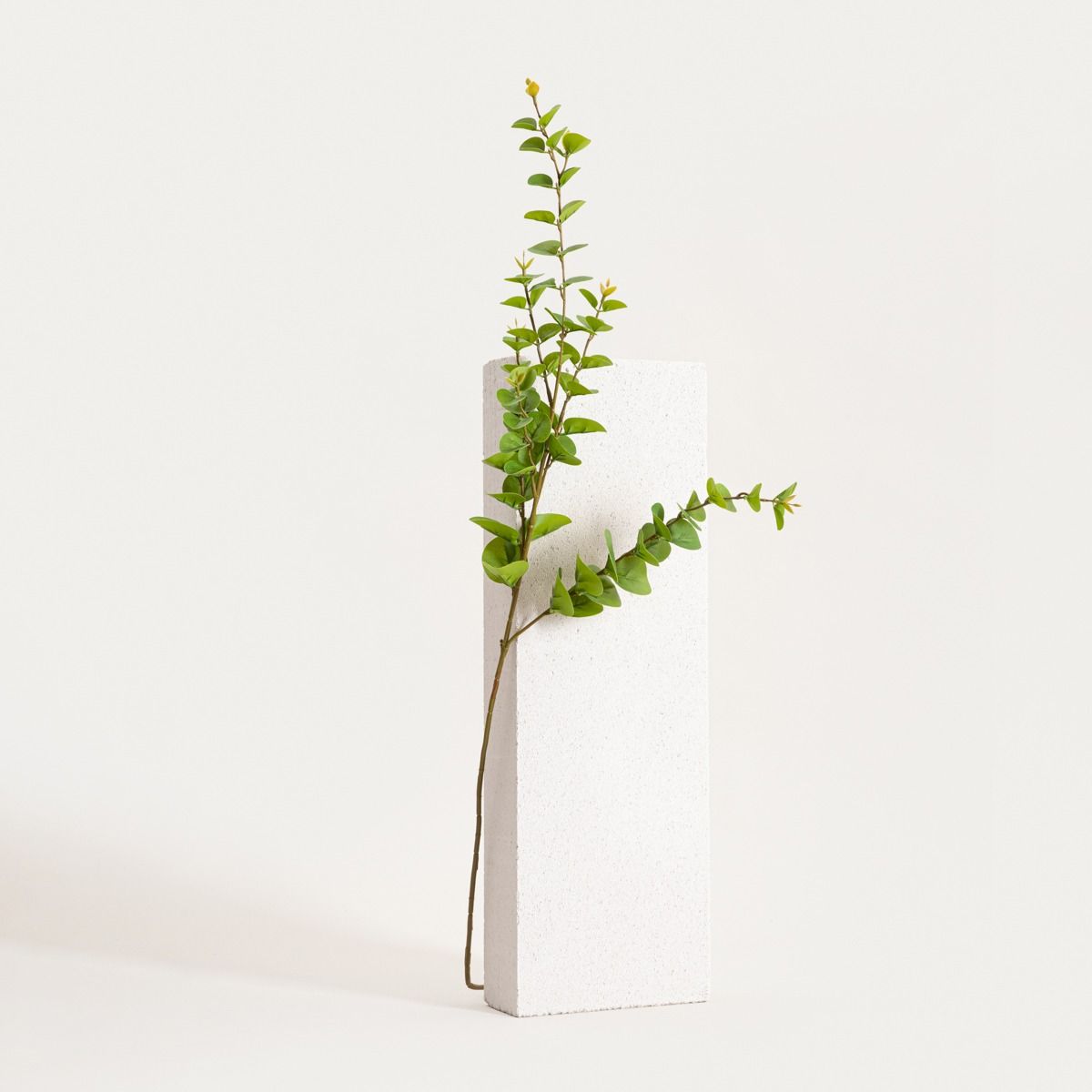 Gałązka sztuczna MIKSO liście eukaliptusa 97 cm