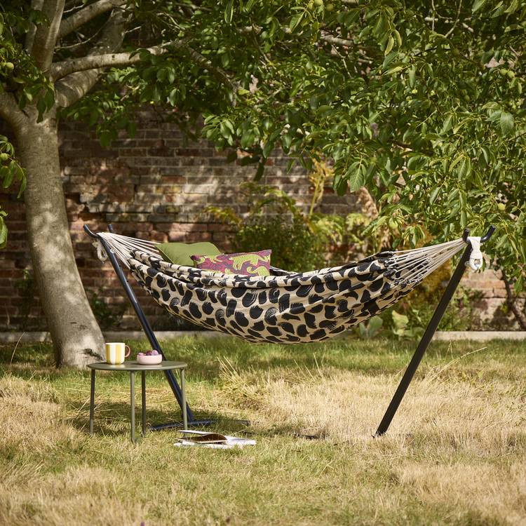 Habitat Hammock with Metal Stand - Black & White