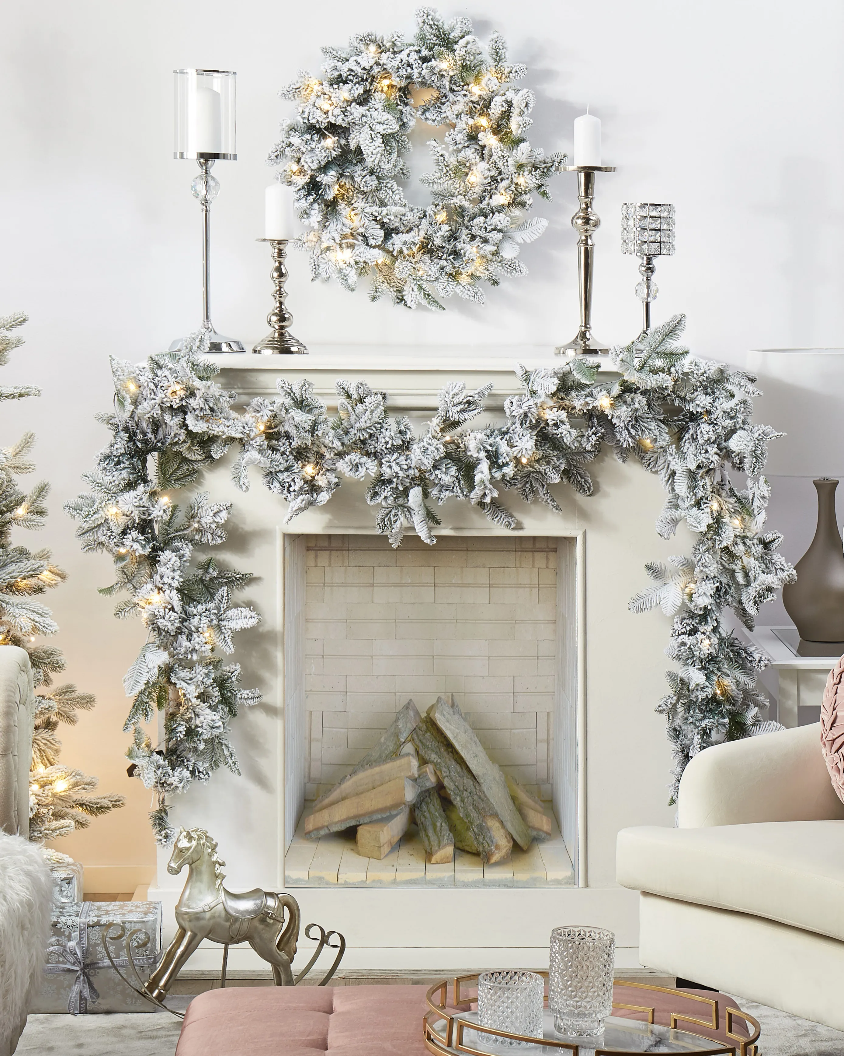 Snowy Christmas Wreath LED SUNDO White 70 cm