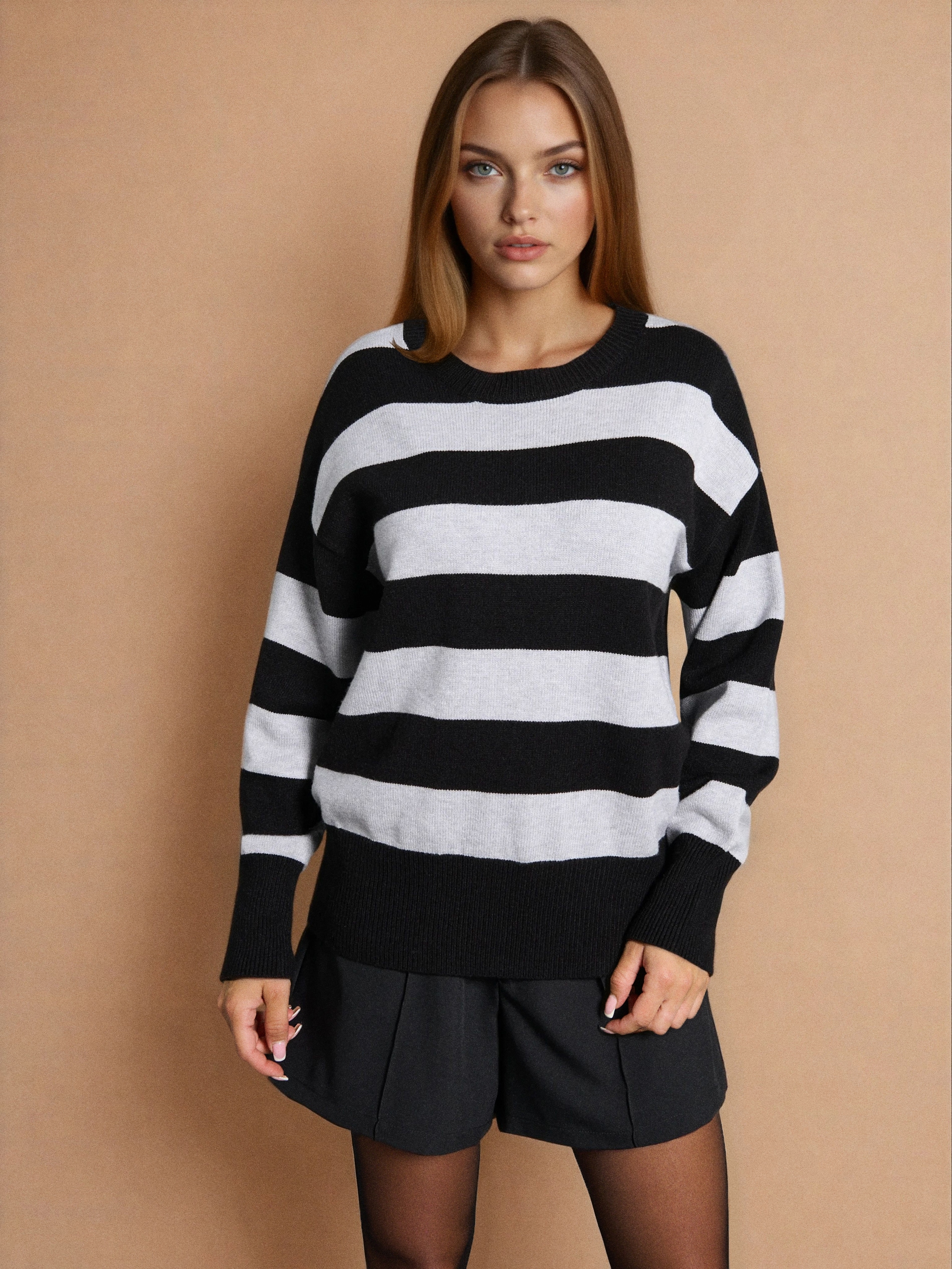 Sweter w paski z wiskozy