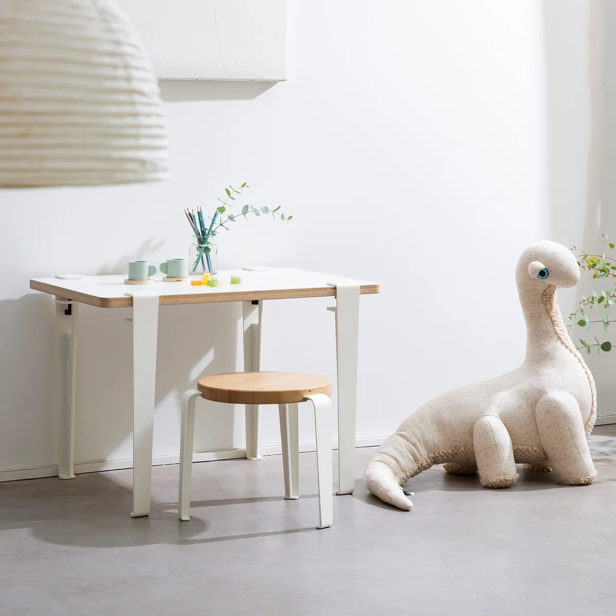 TipToe - Kinderschreibtisch Holz