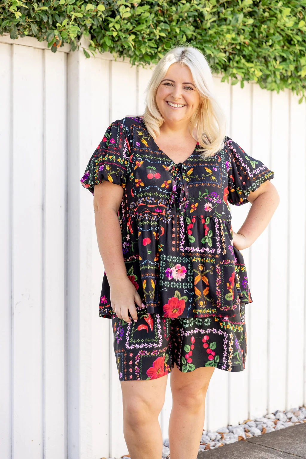 Birdie Top in Sweet Bee