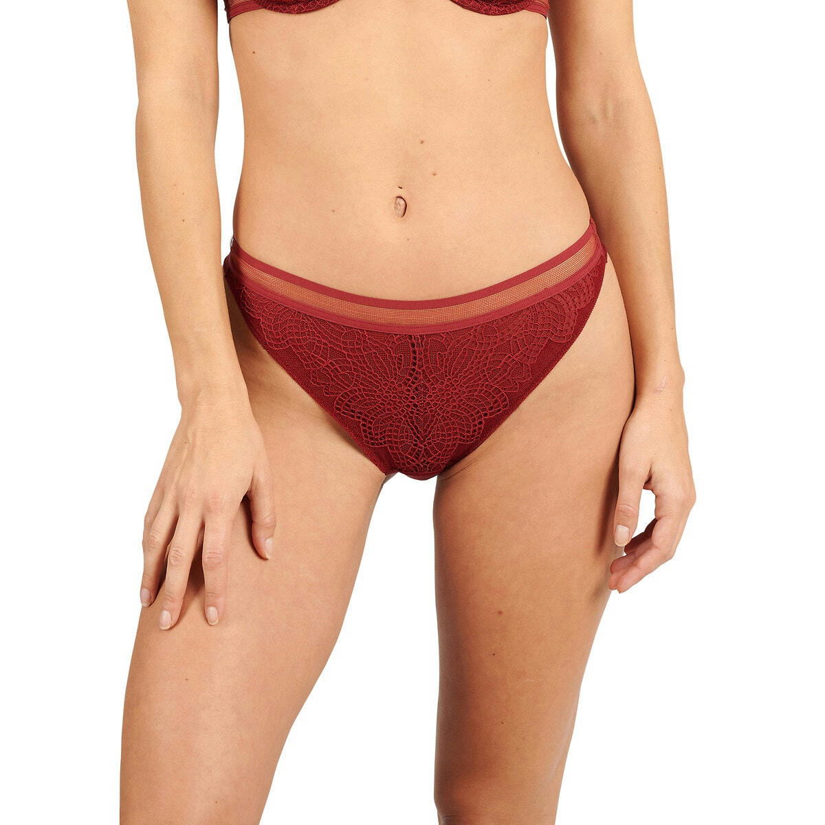 Tanga dentelle et microfibre Glamour
