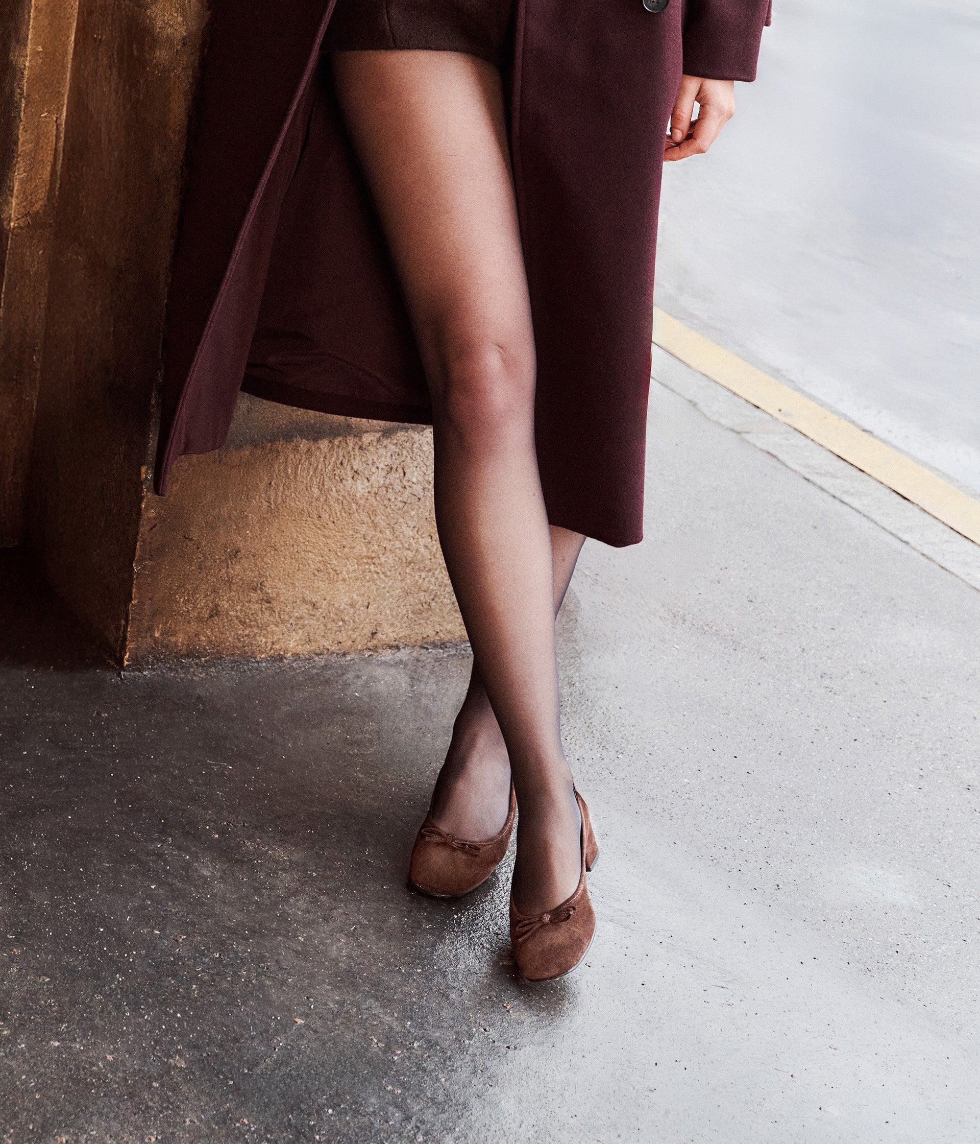 Ballerines velours chocolat Clochette