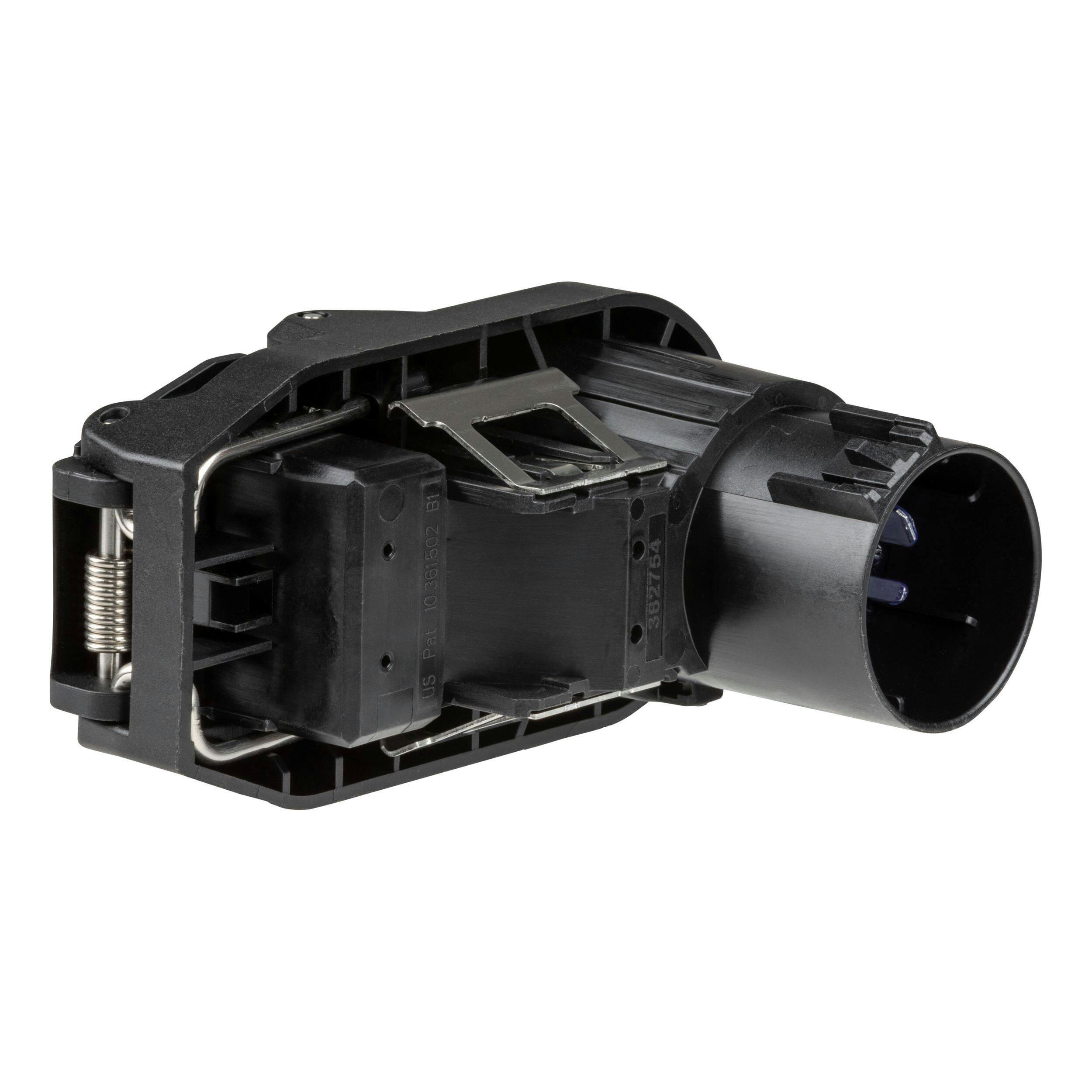 CURT 57020 OEM Replacement Dual-Output 7-Pin, 4-Pin Connectors, OEM Tow Package Required