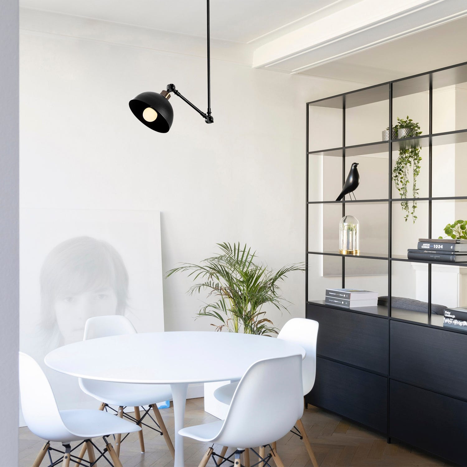 Lampadario nero con luce direzionabile Dram