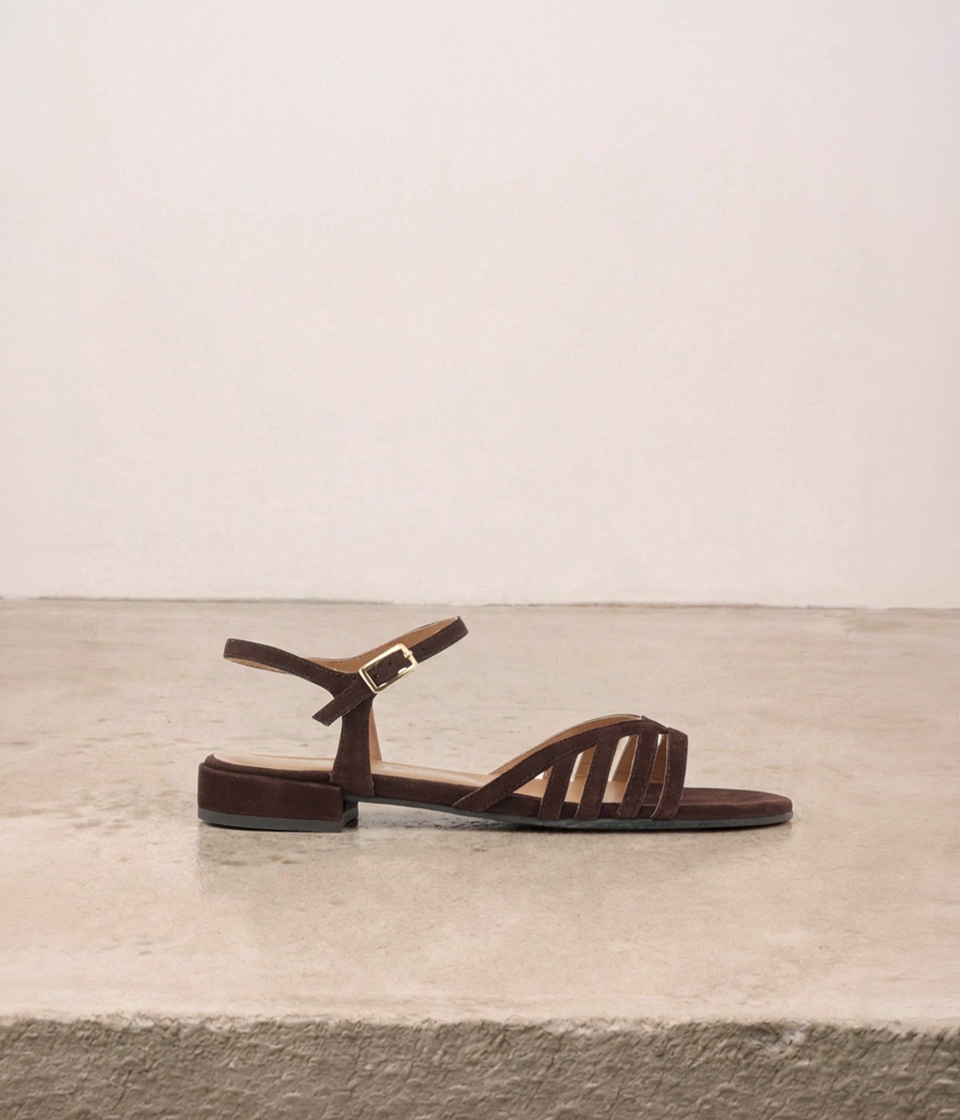 Sandales velours chocolat Polly