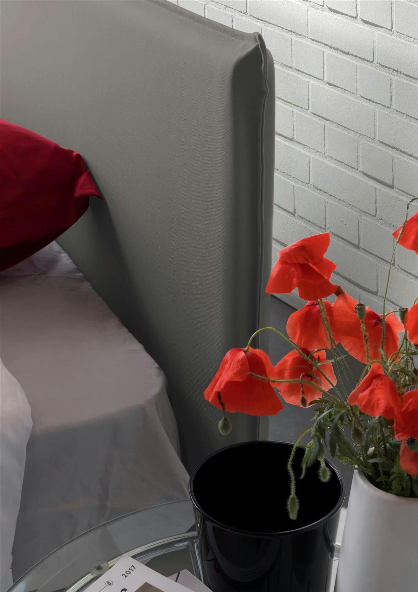 DAHMETA - Lit coffre 140x190 cm en tissu gris