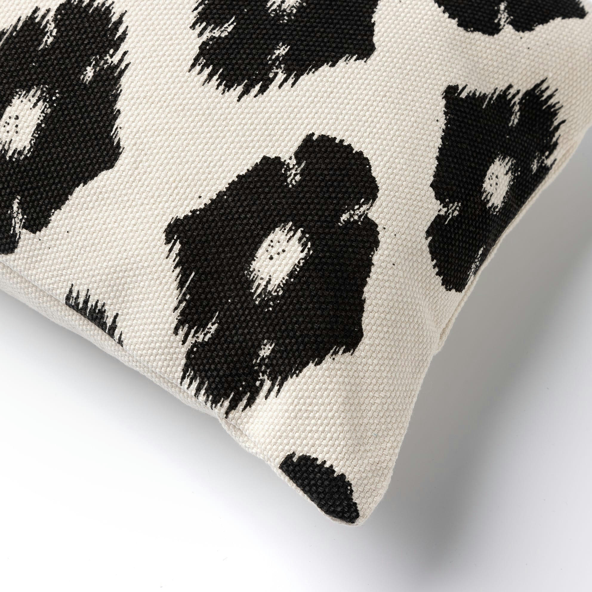 RICO - Coussin - noir 69% polyester , 25% coton et 6% viskose 30x50 cm avec m
