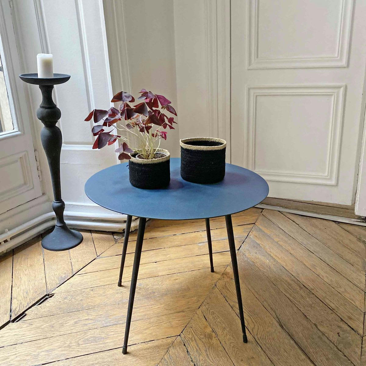 - Table basse ronde en métal