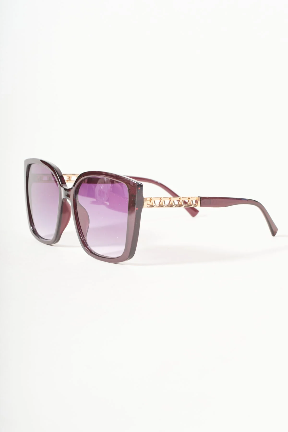 Chain Link Burgundy Square Sunglasses