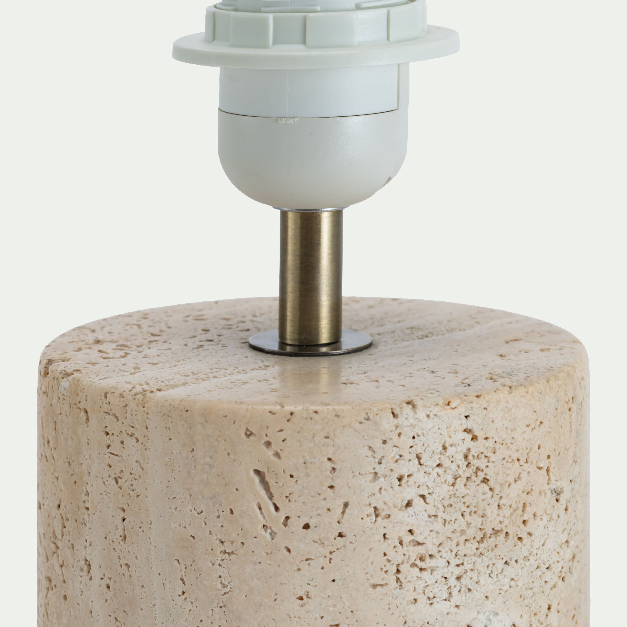 ARTEMIS - Pied de lampe électrifié en travertin D10,5cm - beige