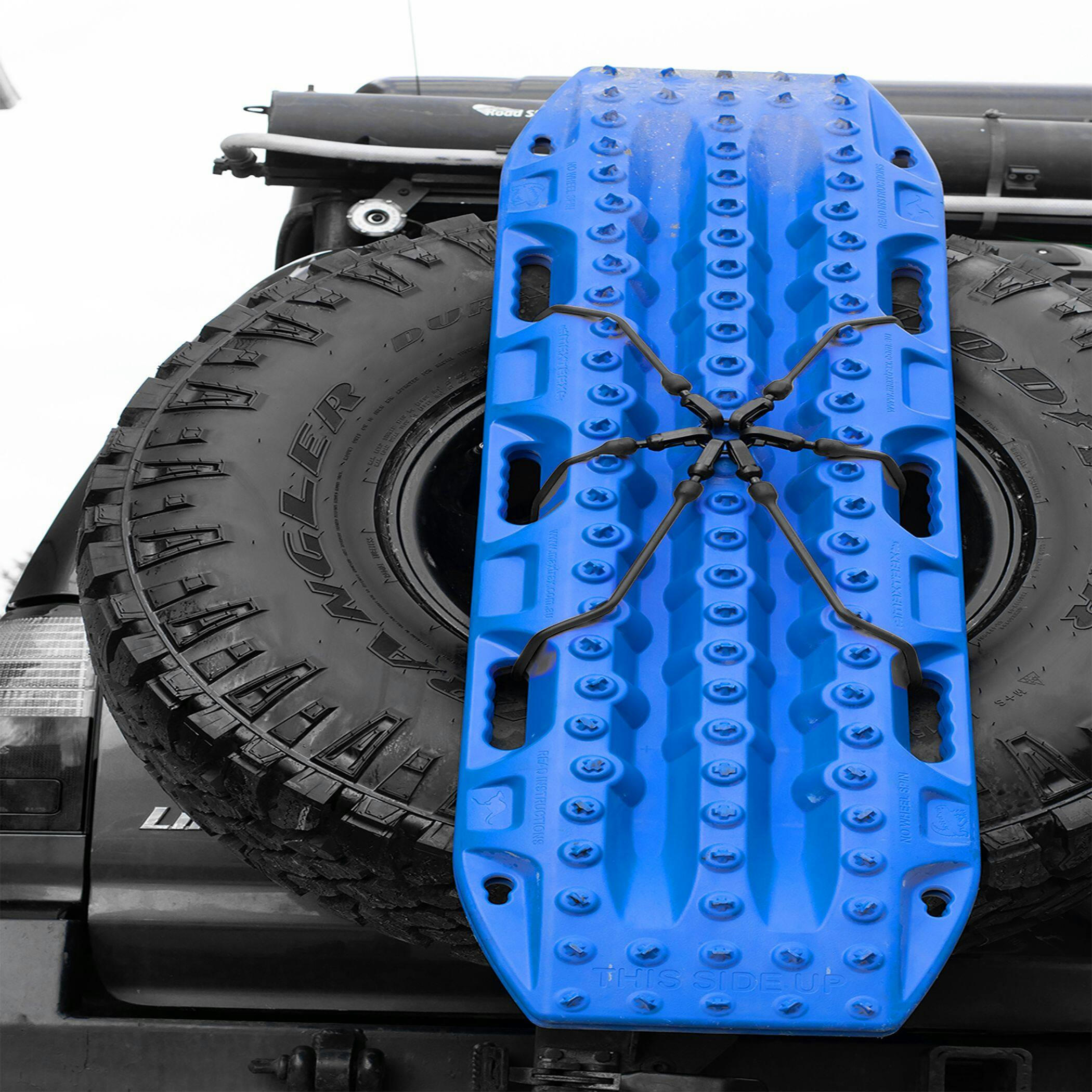 Richelieu Adjustable Bungee Cargo Net, with Flex-Web