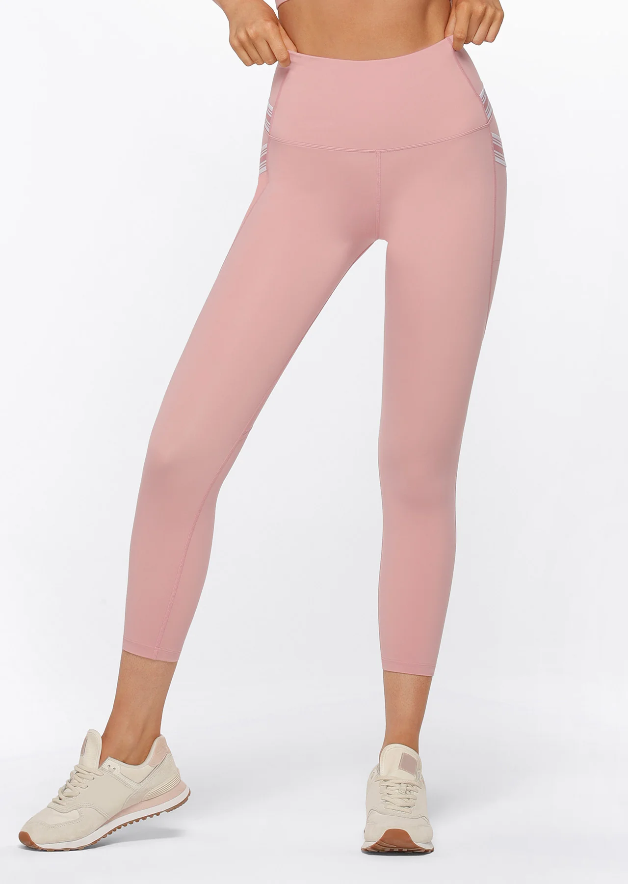 Swift Booty Support Ankle Biter Leggings