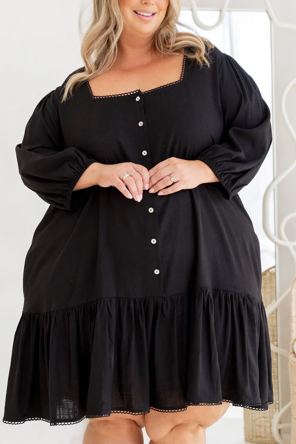 Kira Linen Blend Dress in Black