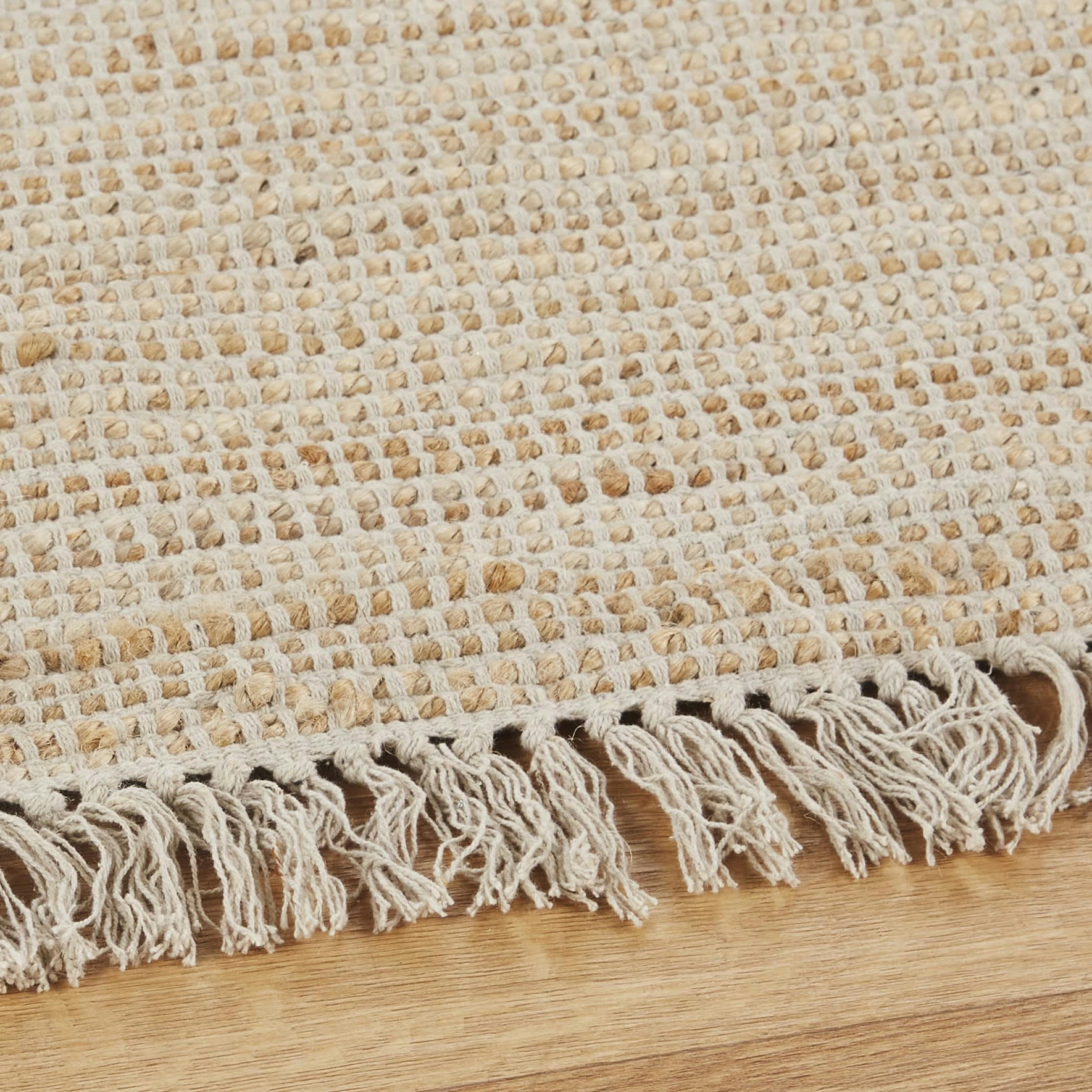 LODGE - Grand tapis tissé main en jute à franges 250x350