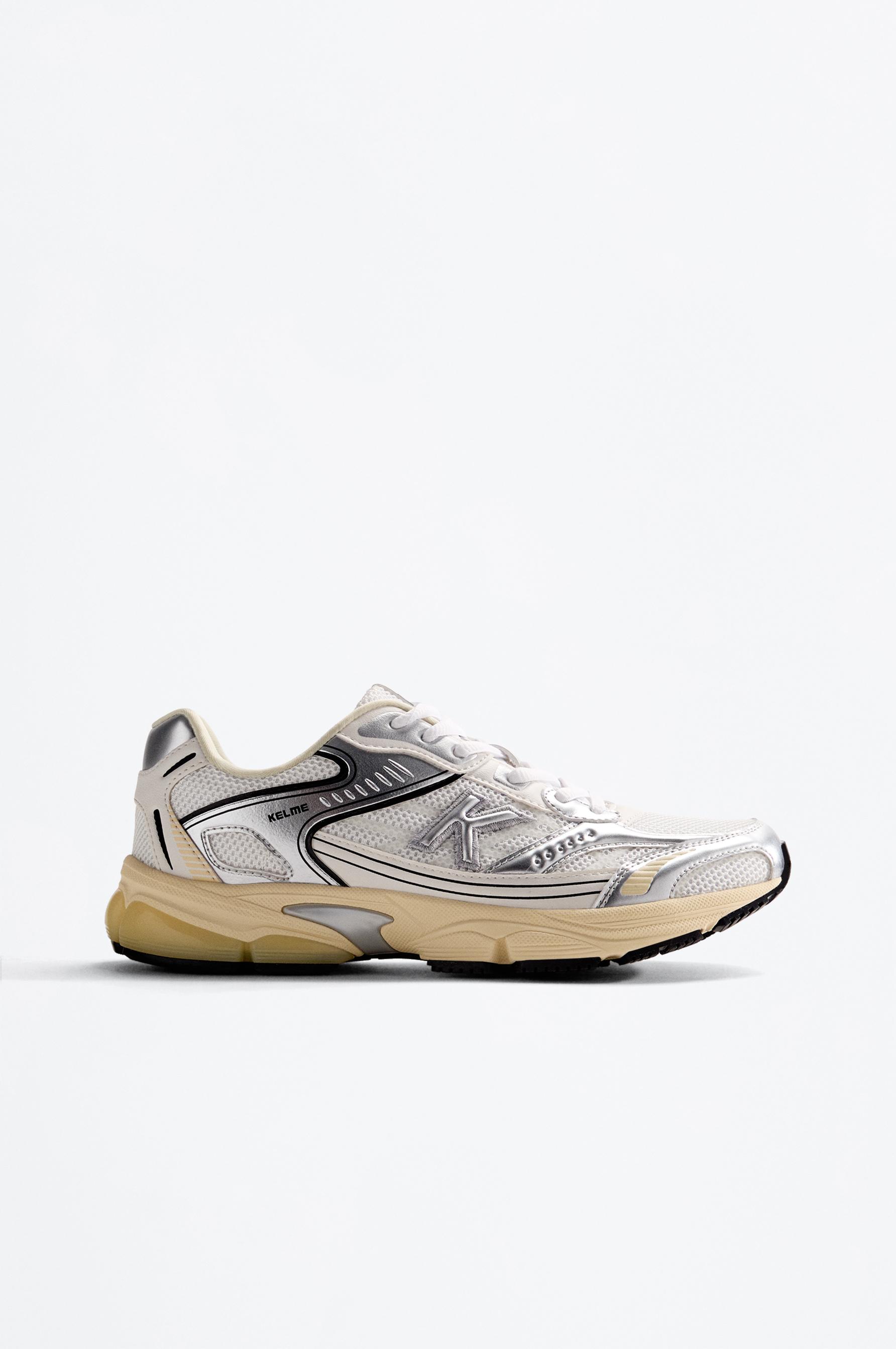 Zapatilla deportiva Kelme