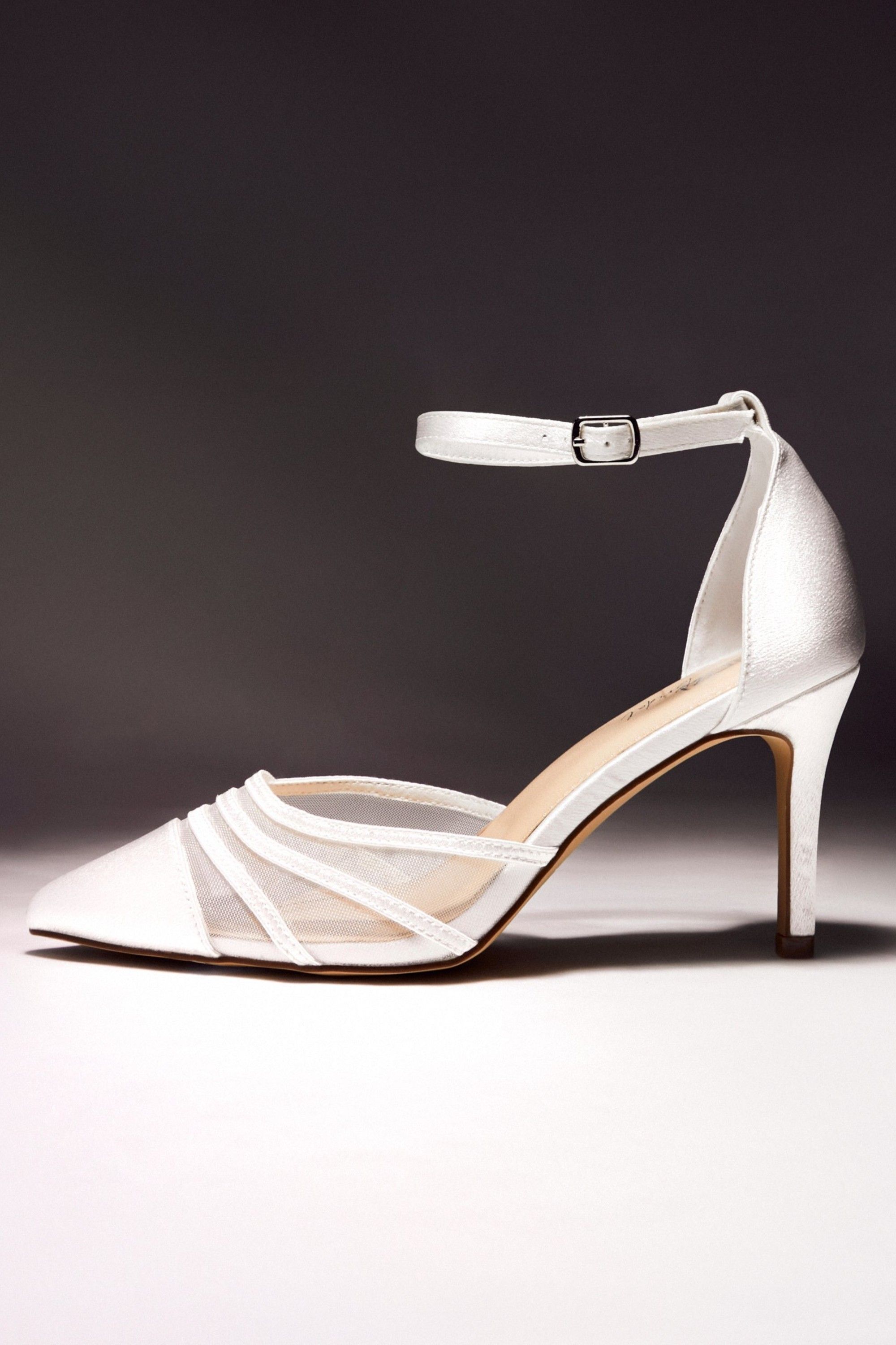 Linzi Tianey Wide Fit Bridal Ivory Mesh Court Heels