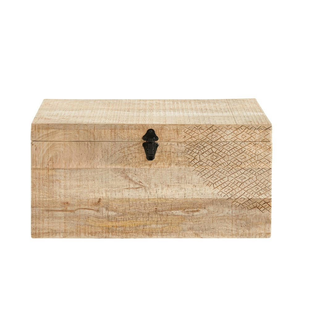 - Malle en manguier sculpté à la main