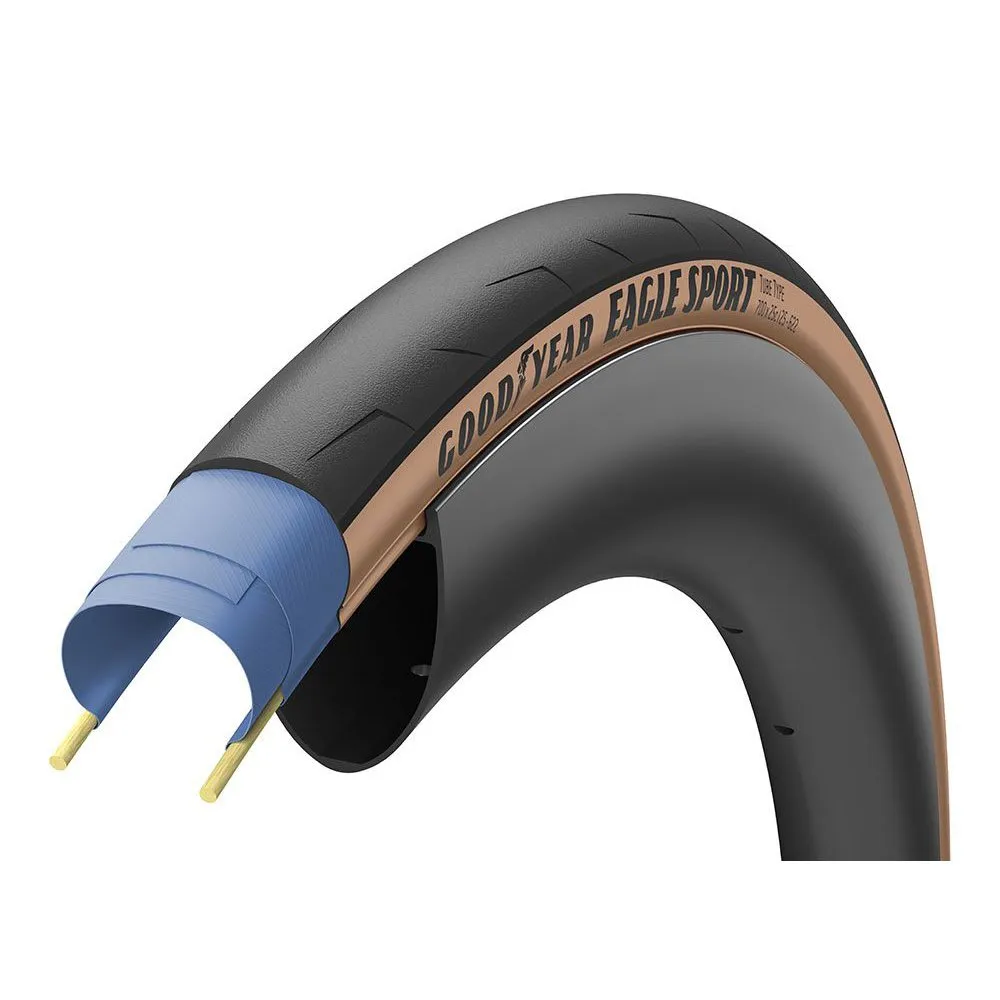 Goodyear Eagle Sport 700 x 32 road tyre