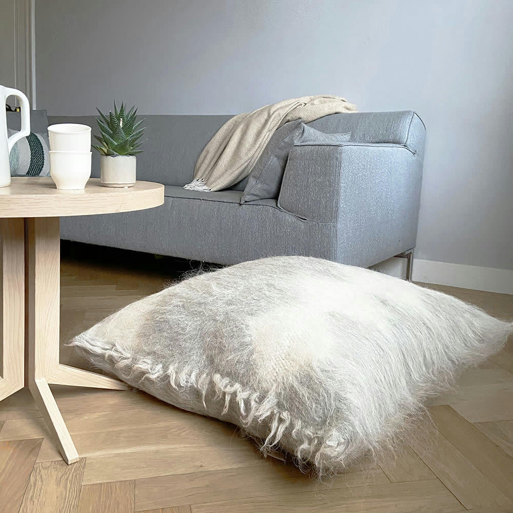 WOOL HANDWOVEN - Coussin de sol 100% laine losange gris 90x90