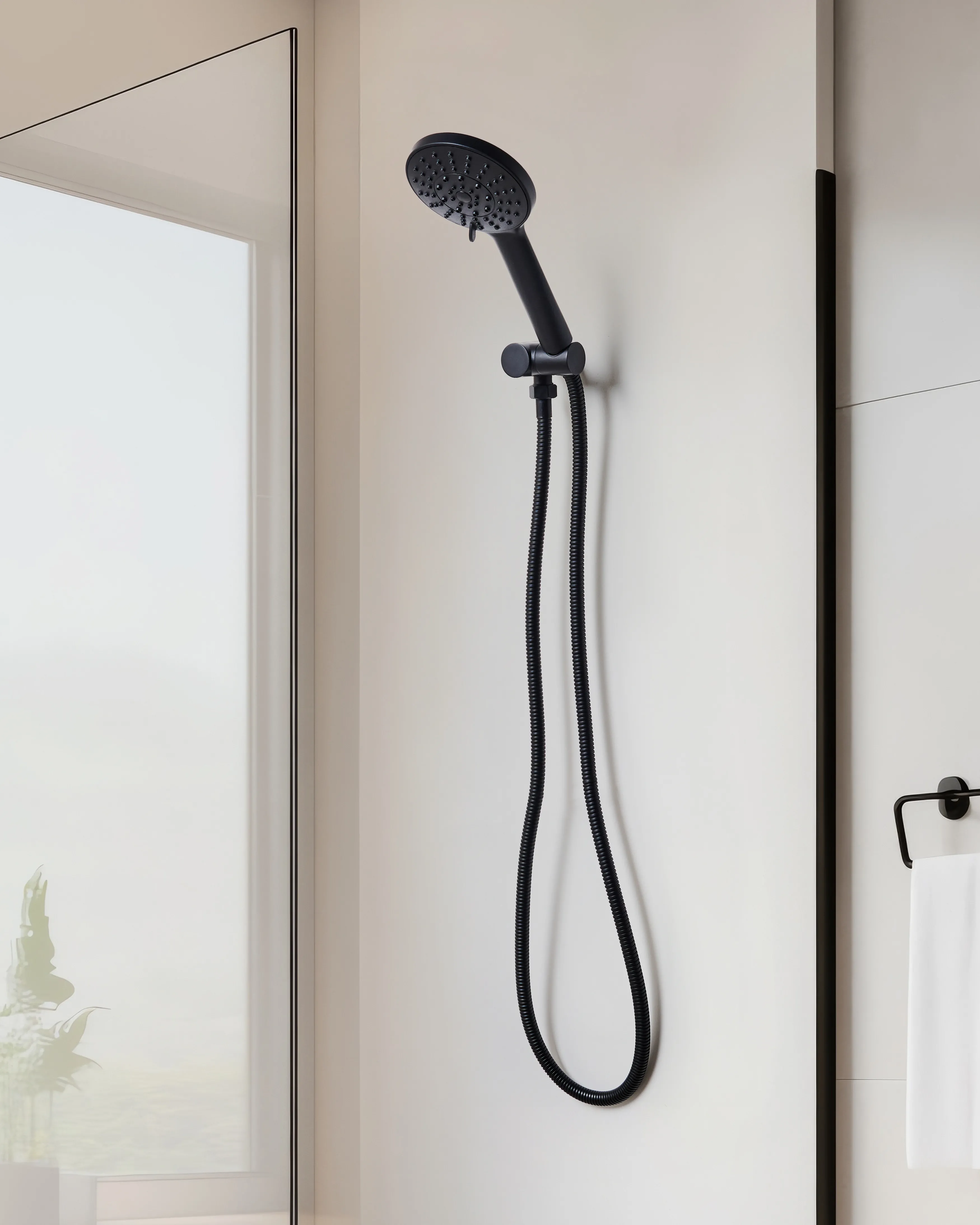 Shower Head and Hose Kit UCHIZA 5-function Black