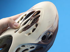 Adidas Yeezy Foam RNNR Cream Clay