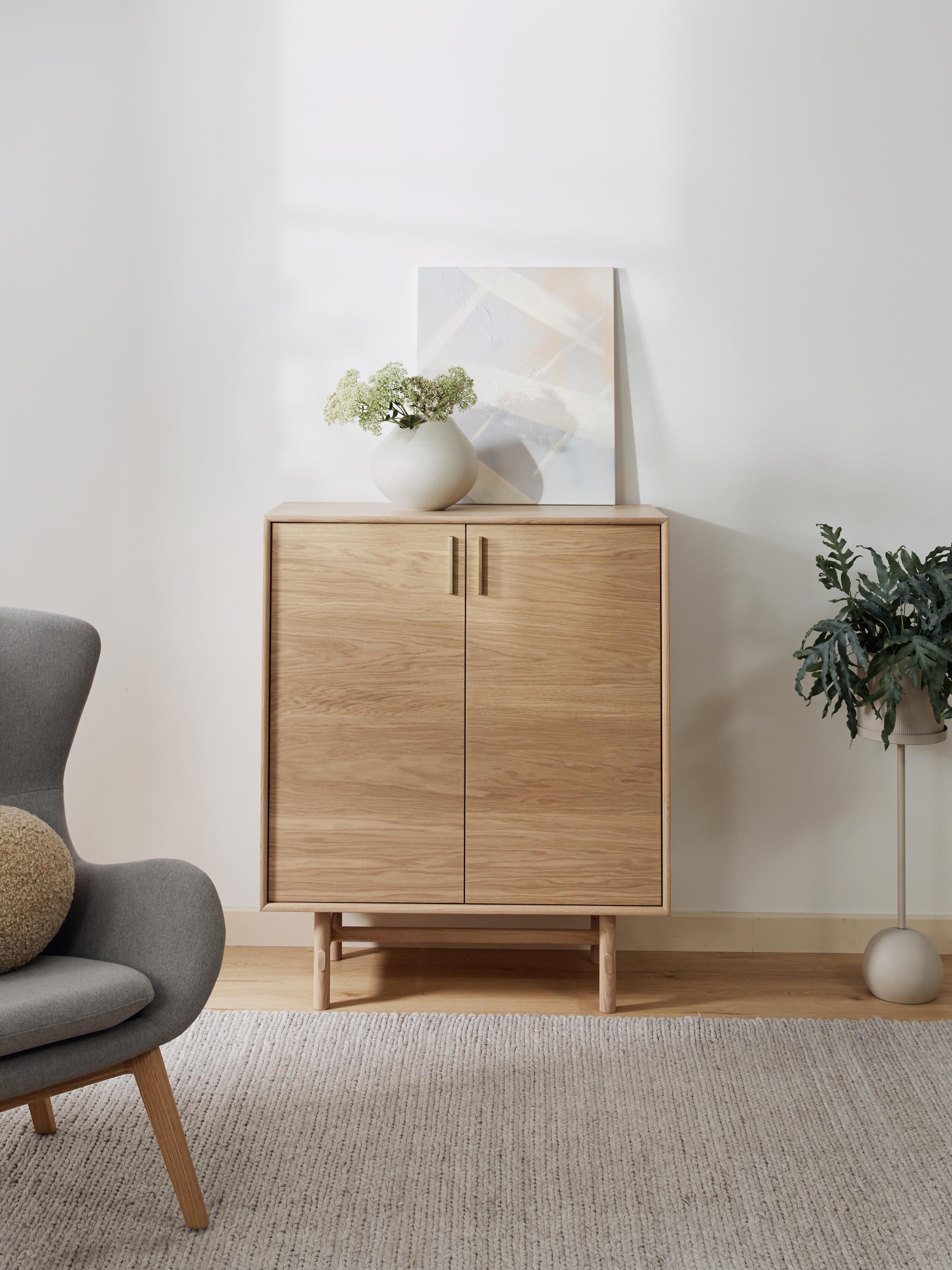 Highboard Diana aus Eichenholz