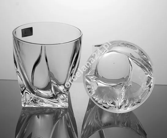 Kpl. szklanek do whisky 0,34 L (6szt)   karafka 0,85L (1szt) Bohemia - QUADRO 4SB.QU.633620