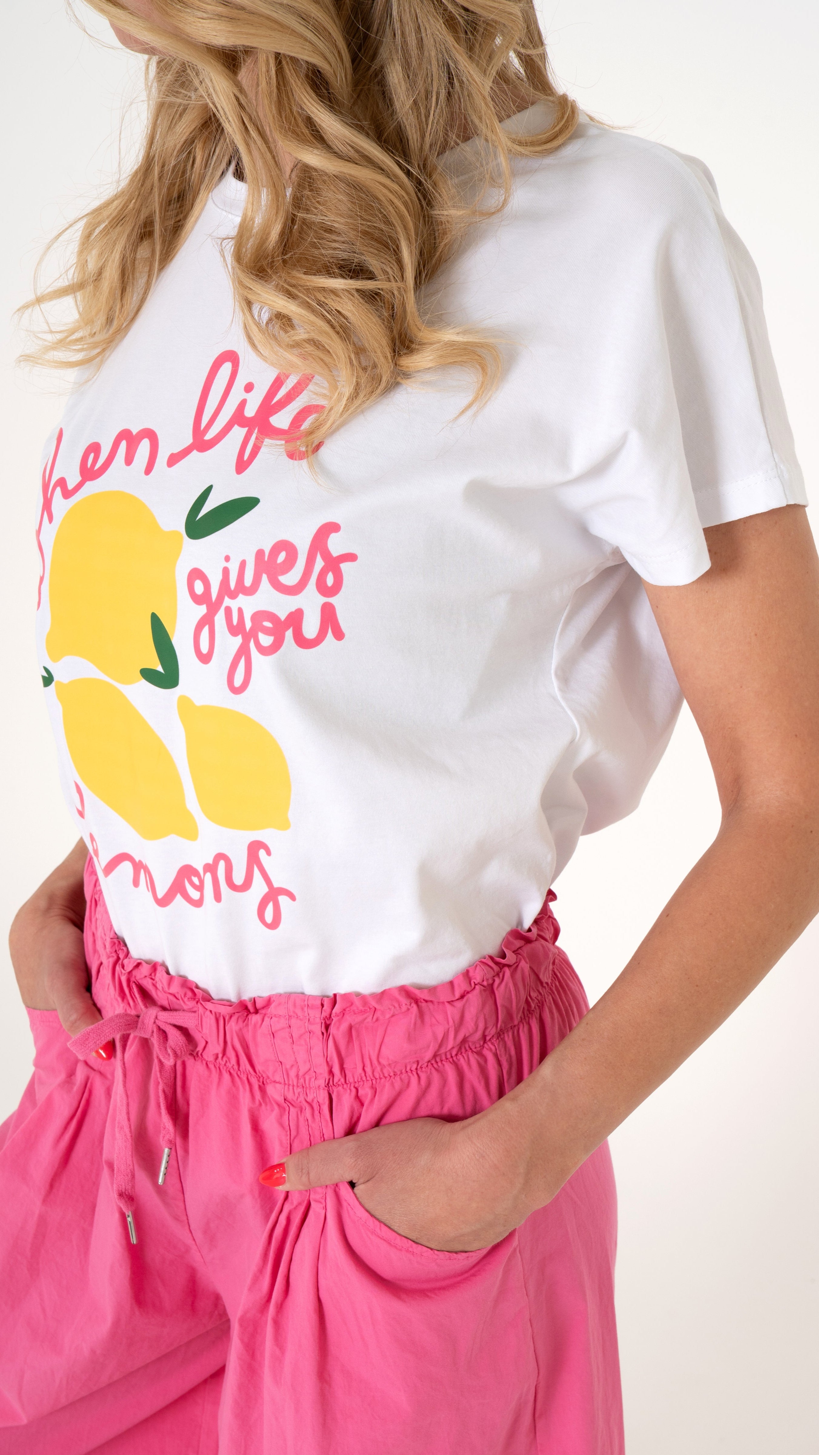 SHIRT MIT ZITRONEN PRINT
