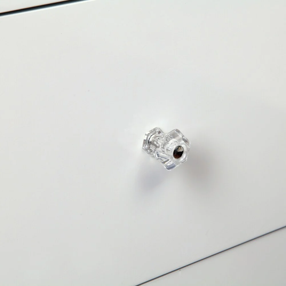 Furniture of America Isobelle Modern White 2-piece Dresser and Mirror Set