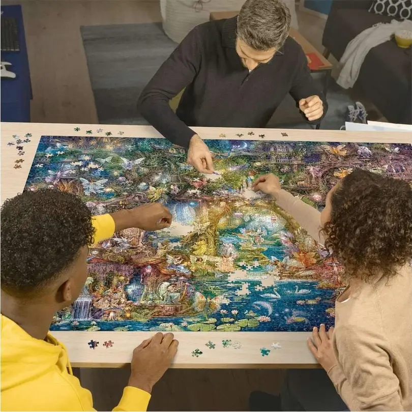 Puzzle Set bestehend aus gleichen Artikeln Hidden World of Fairies