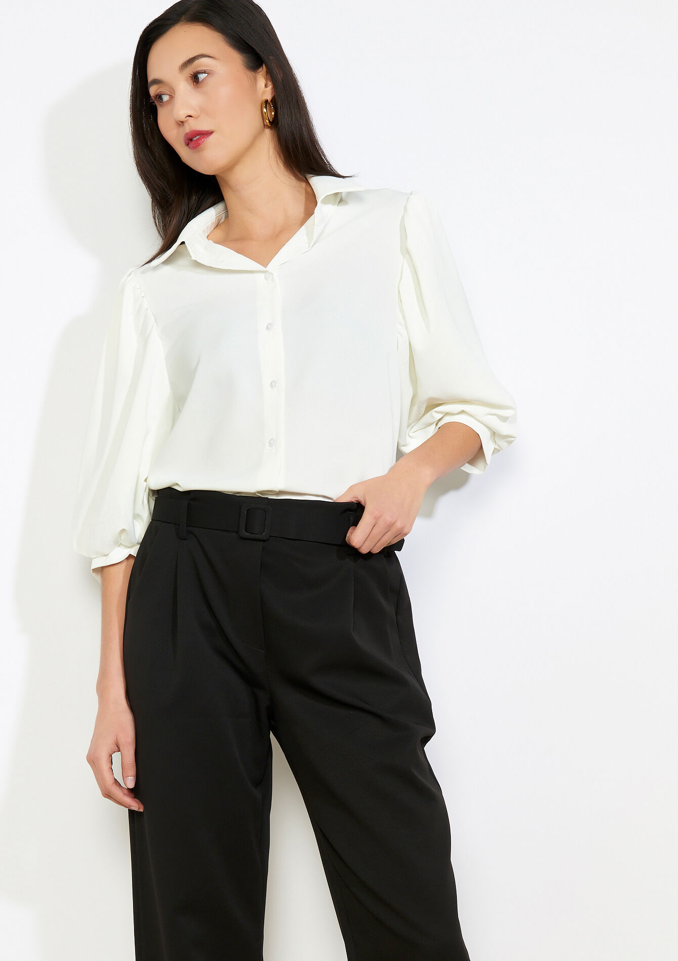 Soepele blouse met knopen