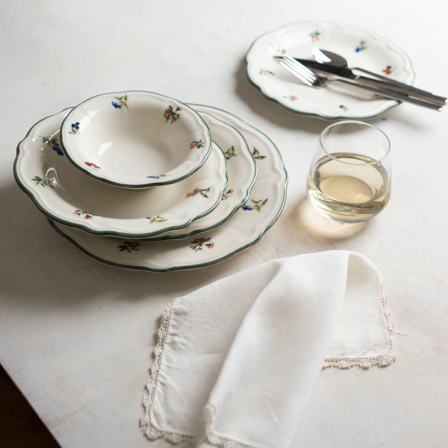 Set 24 piatti vintage rose