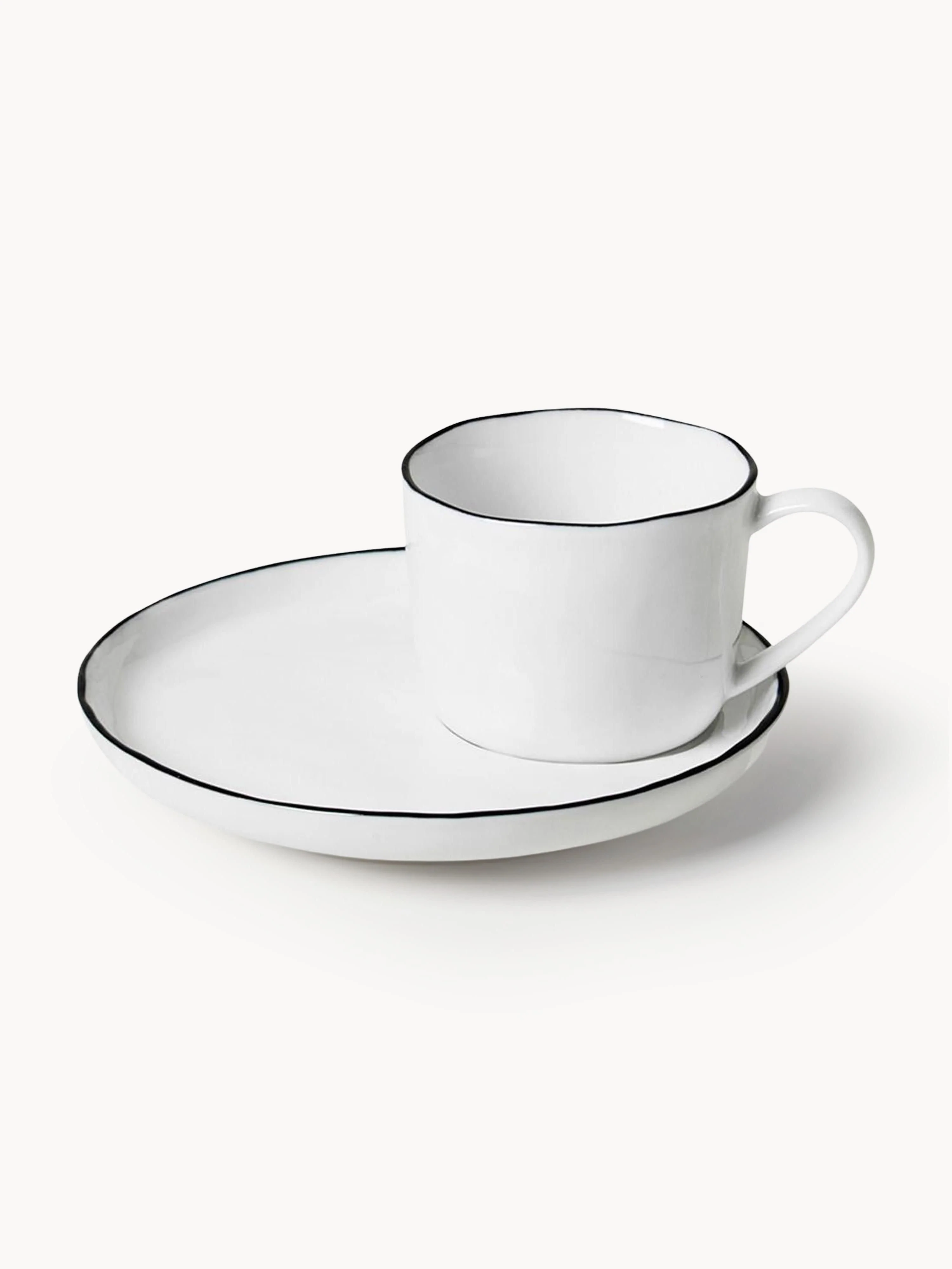 Handgefertigte Porzellan-Espressotasse Salt mit Untertasse