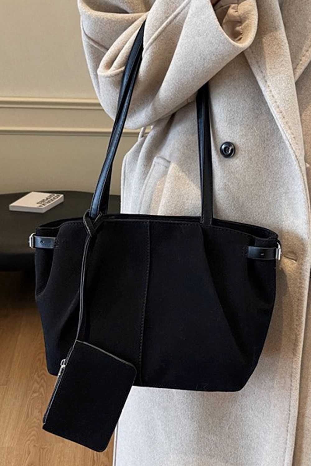 XY London Destiny' Large Tote Bag with Matching Pouch Purse