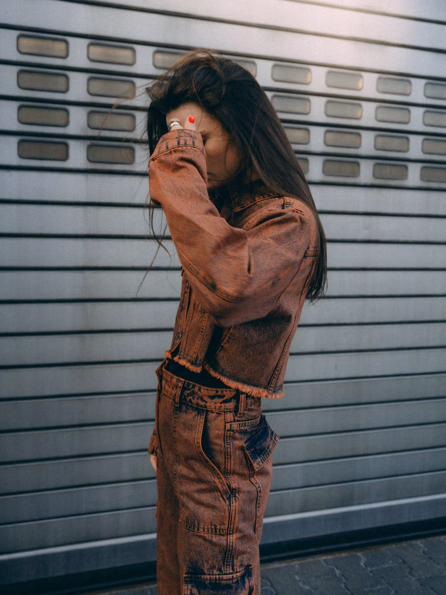 Jeans With Cargo Pockets