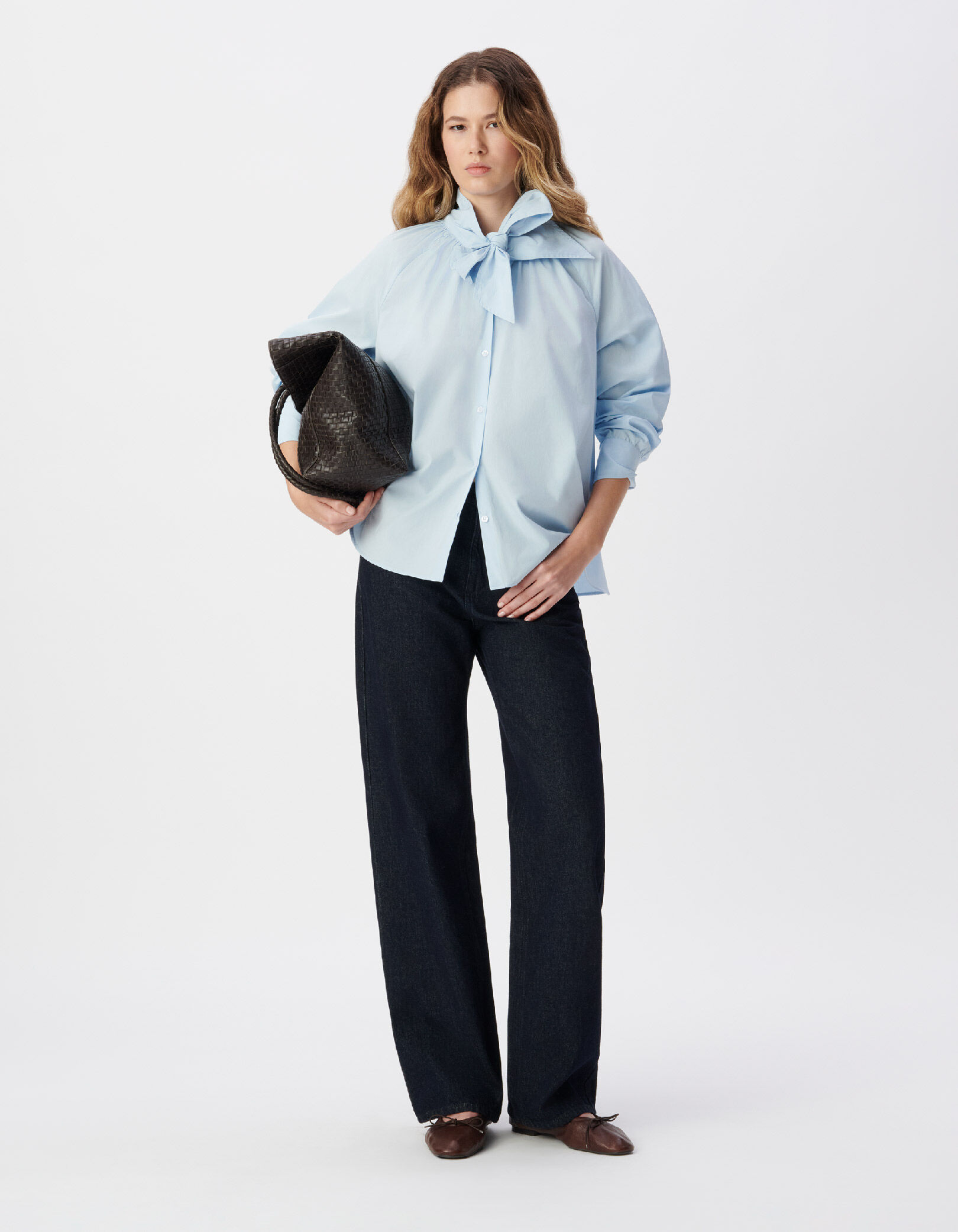 Chemise manches longues bleue col lavallière Femme