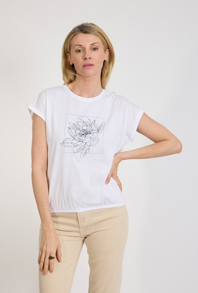 Biały t-shirt damski z nadrukiem kwiatowym