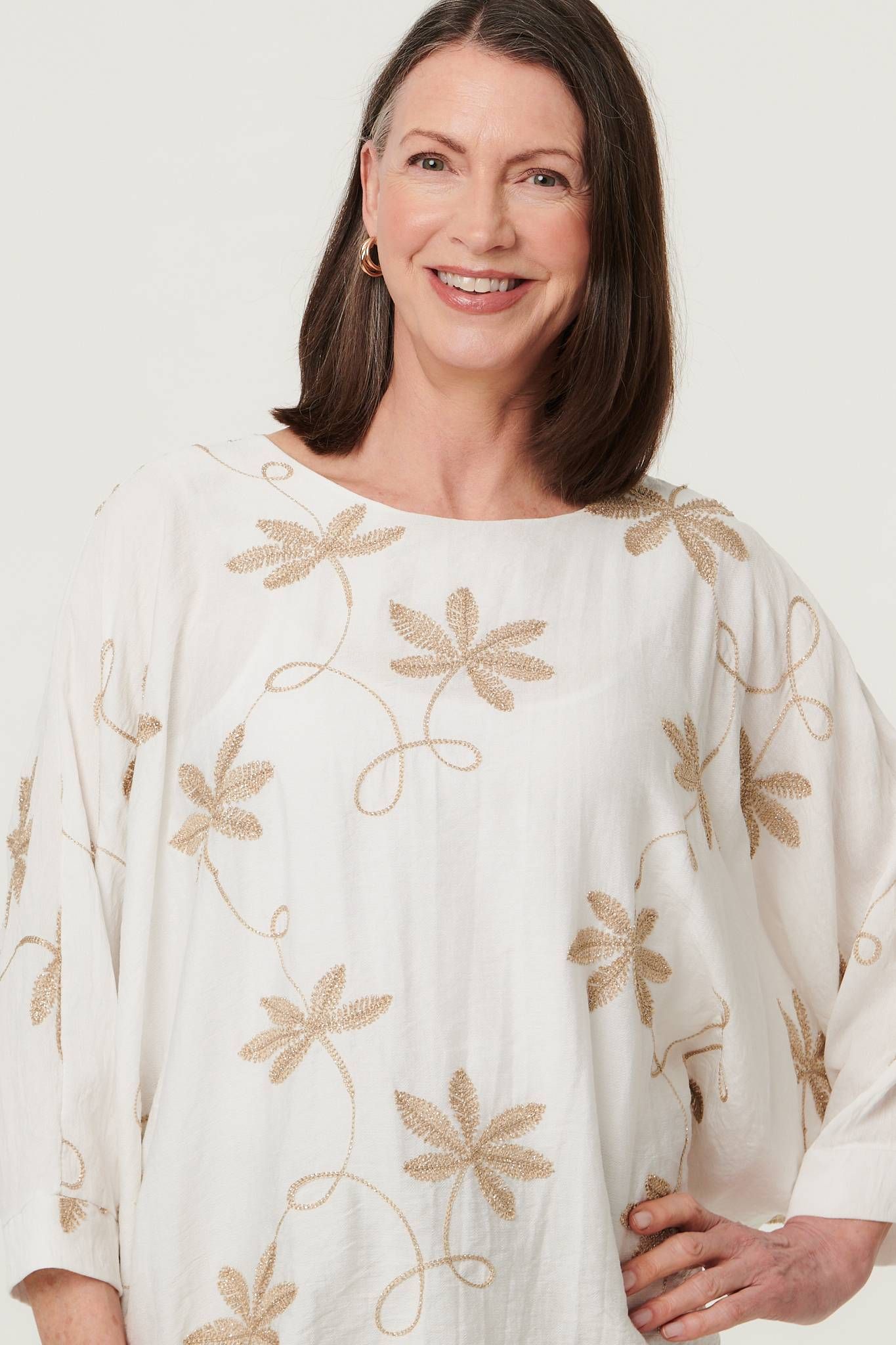 Izabel London Floral Embroidered 3/4 Sleeve Top